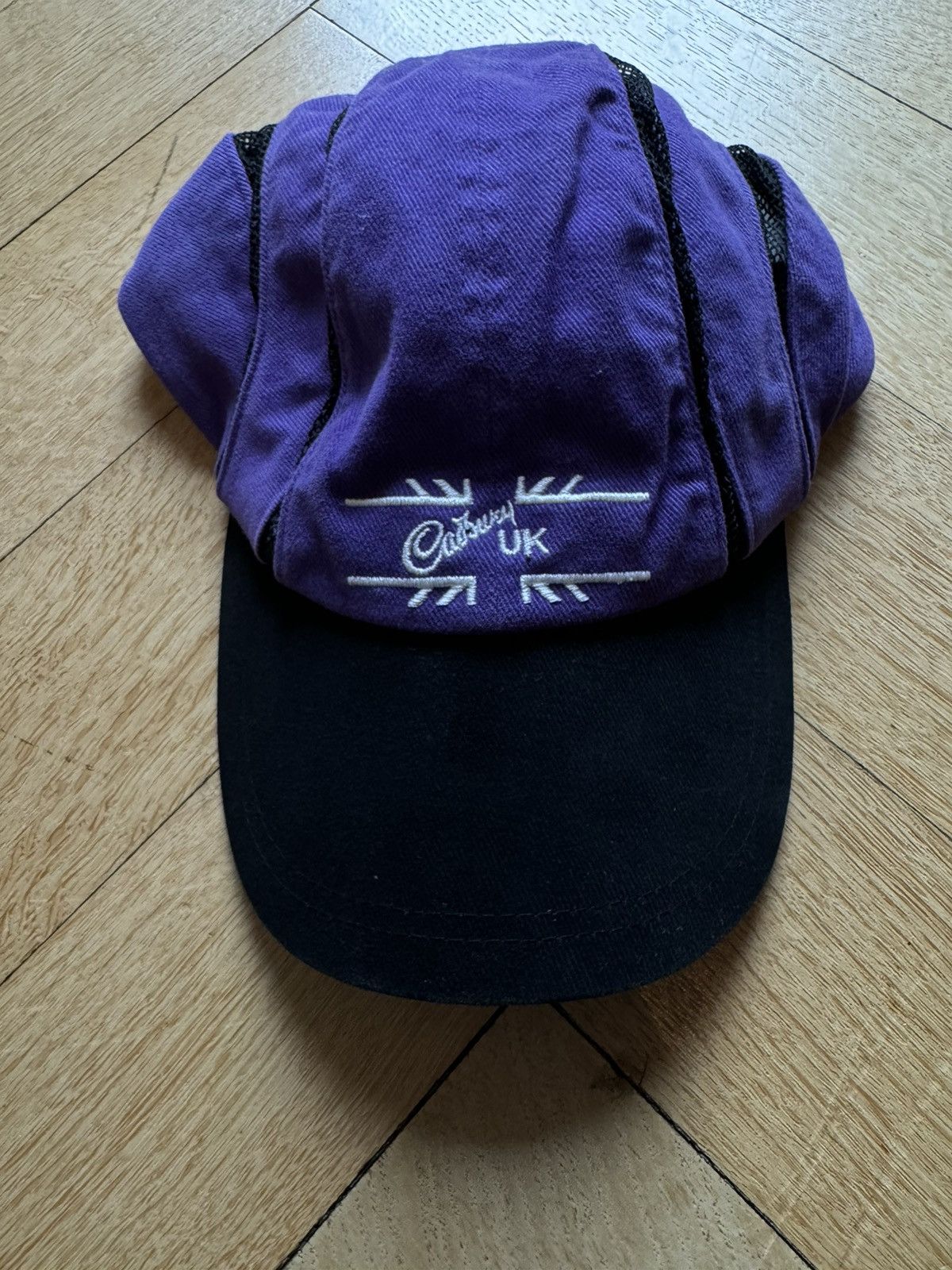 Vintage Cadbury Cap Size ONE SIZE - 1 Thumbnail
