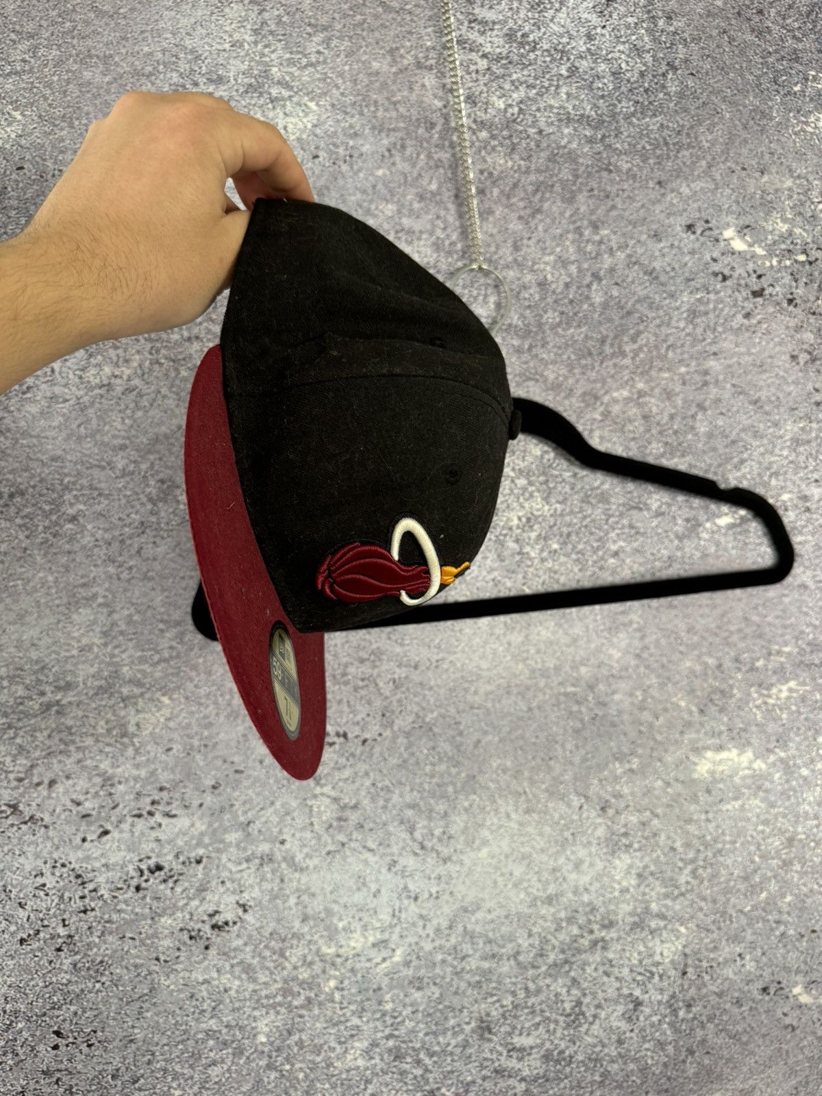 NBA × Vintage Miami Heat New Era Hat, Size 7 1/8 56.8cm Size 36 - 11 Thumbnail