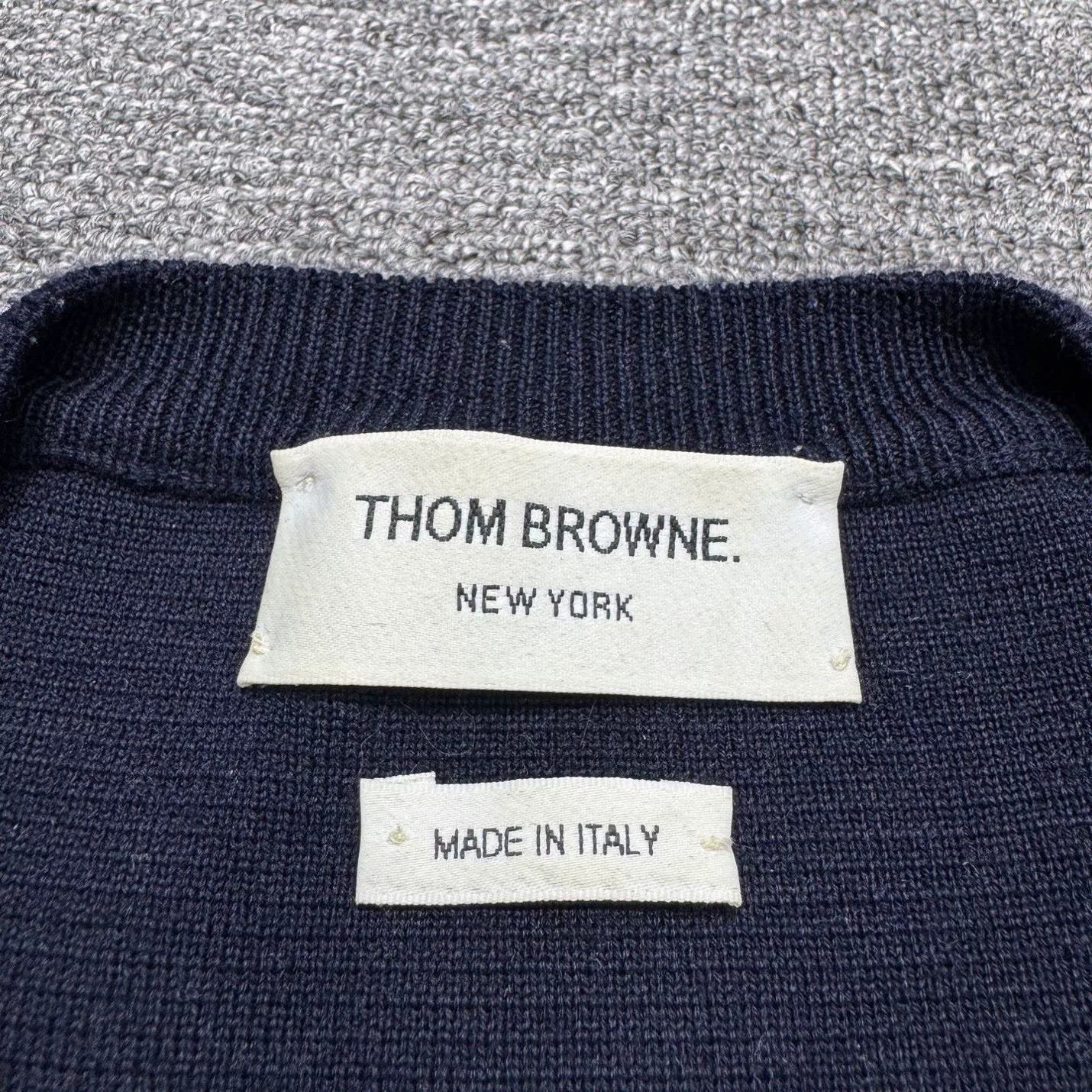 Thom Browne thom browne side stripe sweater in navy. Size US M / EU 48-50 / 2 - 3 Thumbnail