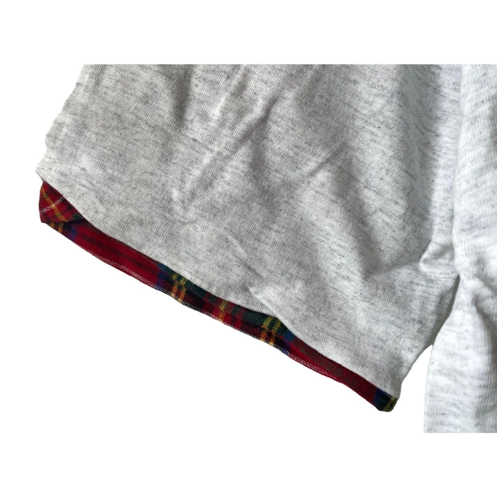 Soffe VINTAGE Soffe Crewneck T-Shirt Mens L Oversized Ash Grey Plaid Trim Red Collar Trim USA 90s Deadstock NWOT 100% Cotton NOS Size US L / EU 52-54 / 3 - 3 Thumbnail