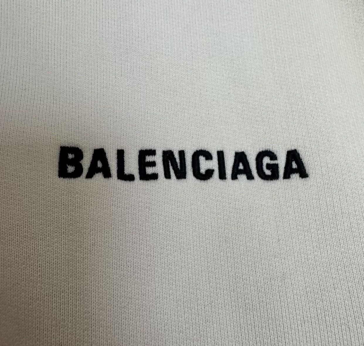 Balenciaga Balenciaga Beige Embroidered logo Hoodie 2412-Nextarrow Size US M / EU 48-50 / 2 - 4 Thumbnail