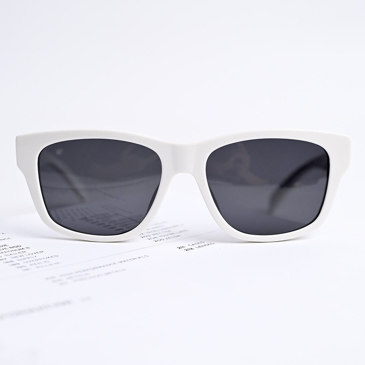 Celine CELINE CL40249U 25A SUNGLASSES Size ONE SIZE - 9 Thumbnail