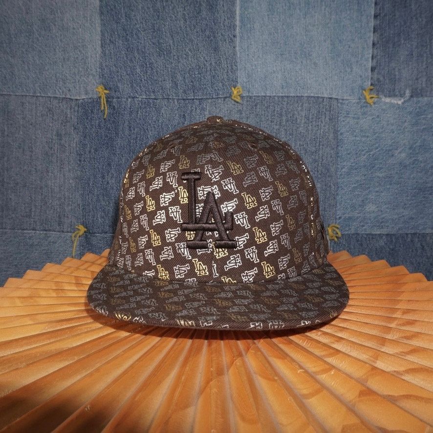 New Era 7 ⅚ - Vintage / Y2K LA dodgers embroider 2000s monogram hat Size ONE SIZE - 1 Thumbnail