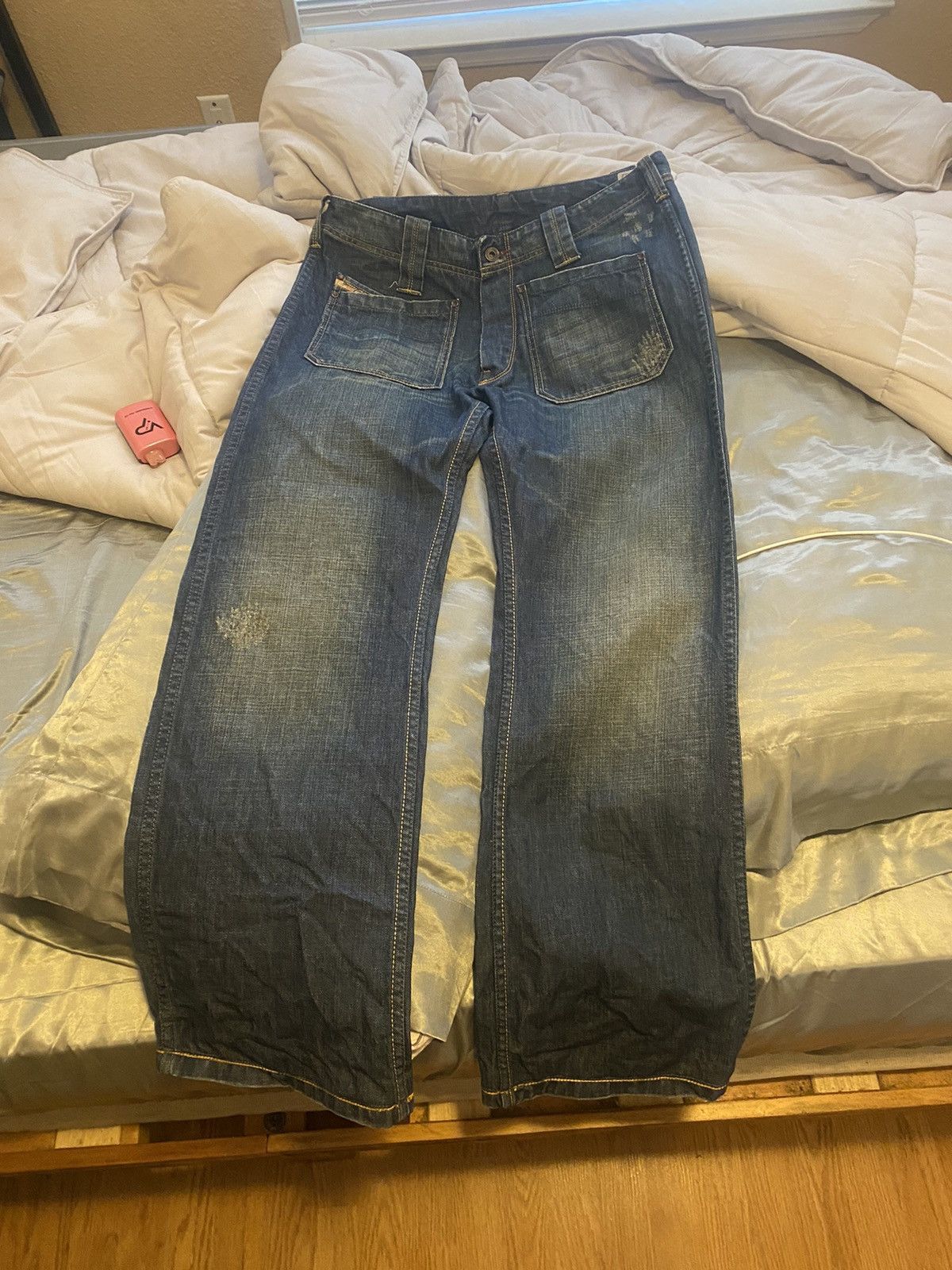 Diesel Diesel back pocket jeans Size US 32 / EU 48 - 1 Thumbnail