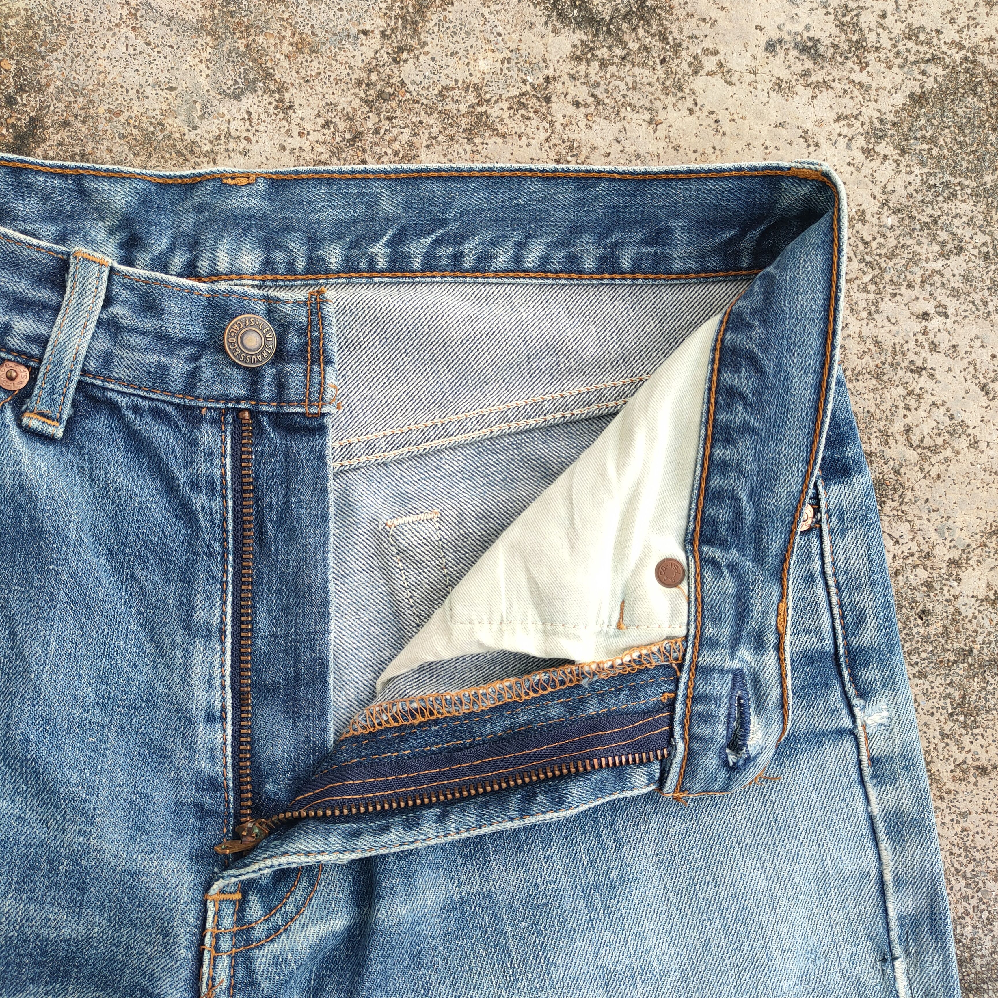 Levi's × Vintage VINTAGE LEVI'S 503 FADED RIPPED JEANS DENIM PANTS Size US 31 - 7 Thumbnail