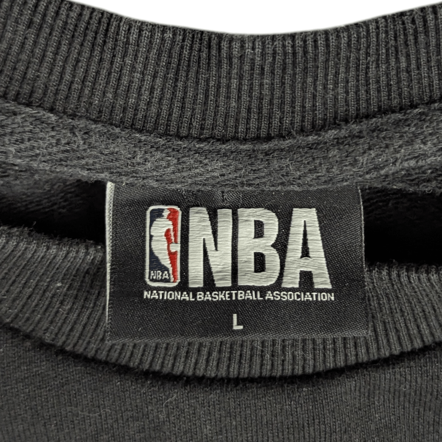 NBA Vintage NBA Spell Out Basketball Sweatshirts Jumper Pullover Size US M / EU 48-50 / 2 - 10 Thumbnail