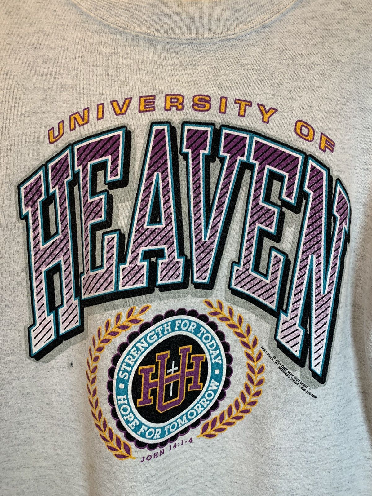 Vintage *RARE* Vintage 80’s Jesus University Of Heaven Sweatshirt Size US L / EU 52-54 / 3 - 2 Thumbnail