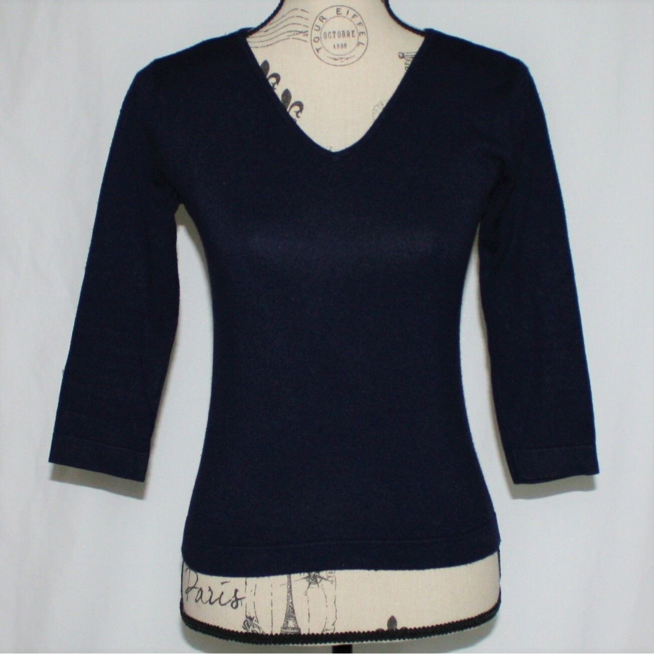 Other Unbranded Navy Blue Knit V-neck Sweater Top in size Small Size S / US 4 / IT 40 - 3 Thumbnail