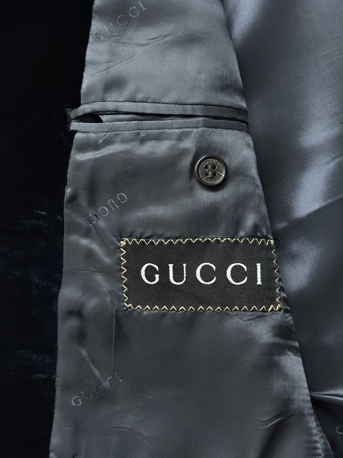 Gucci A/W 1996 Gucci Tom Ford Velvet Jacket Size 50R - 9 Thumbnail