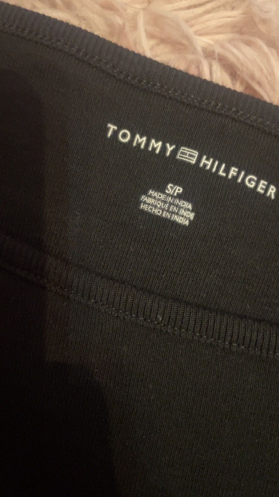 Tommy Hilfiger Tommy Hilfiger Black Fitted Tee – Size Small Size S / US 4 / IT 40 - 3 Thumbnail