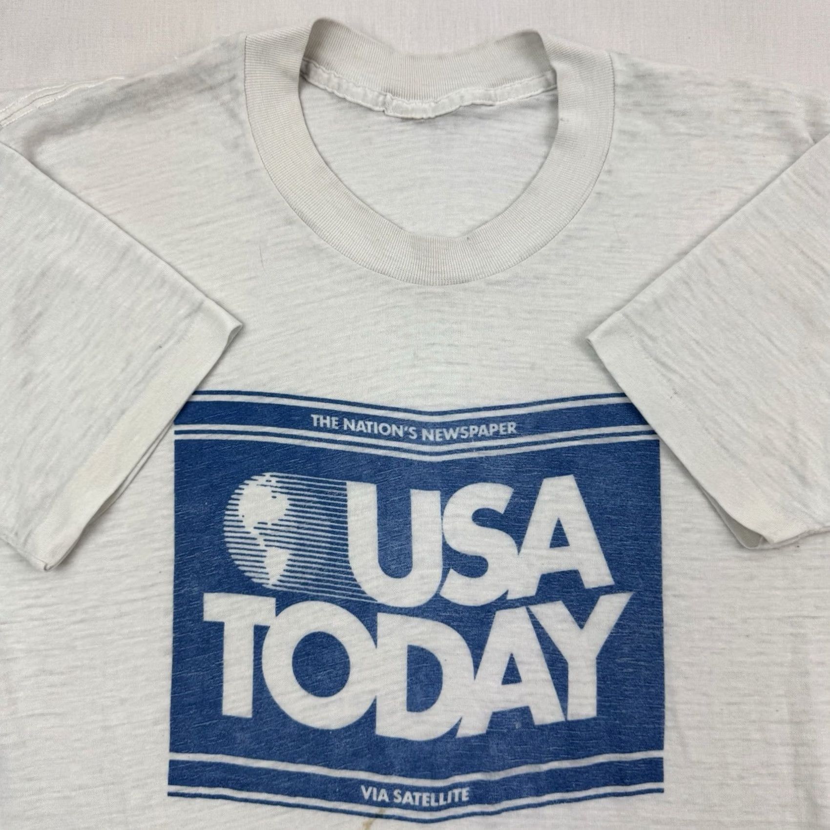 Vintage VINTAGE USA Today T Shirt Adult Medium White Hipster 80s Grunge Shirt Mens Size US M / EU 48-50 / 2 - 2 Thumbnail