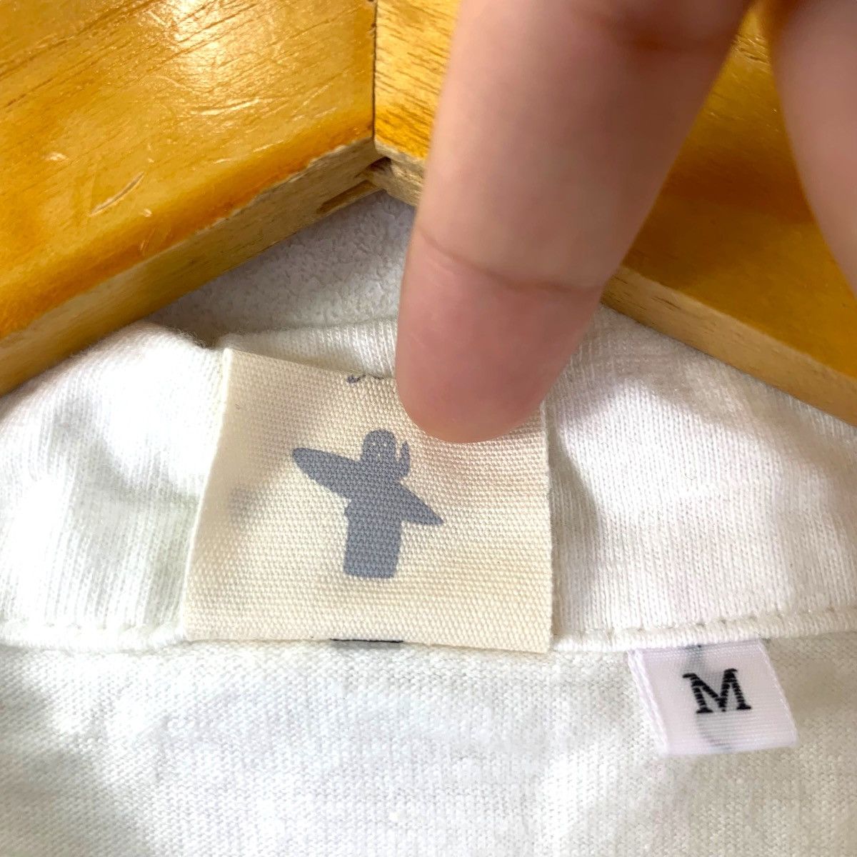 Vintage Vintage BEACH SOUND WAVE Monogram Polo Tee Shirt Size US M / EU 48-50 / 2 - 6 Thumbnail