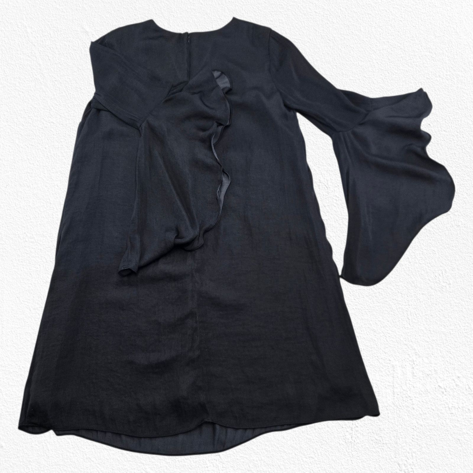 Other Black Flared Bell Sleeve Cocktail Mini Dress Size Small Size S / US 4 / IT 40 - 7 Thumbnail