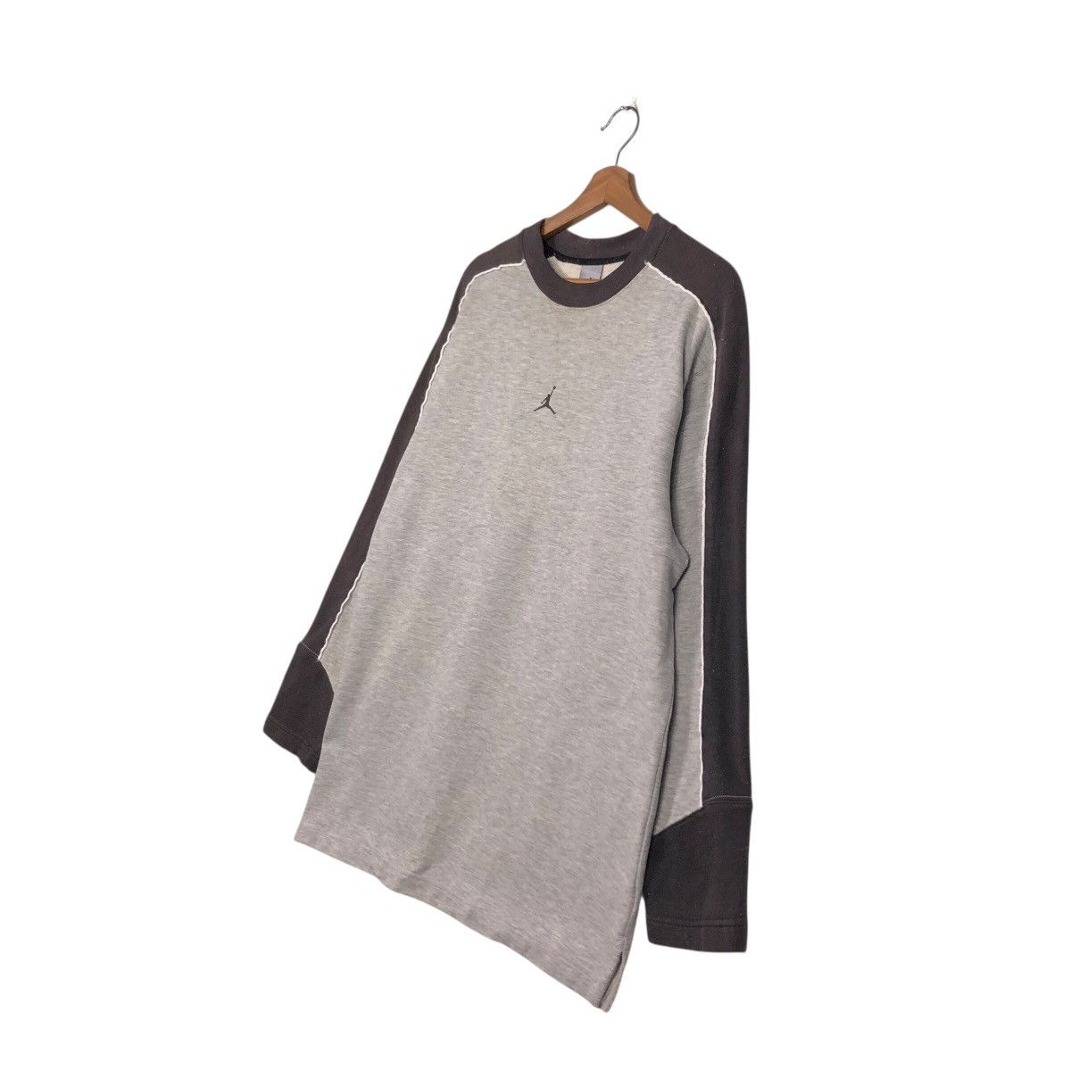 Jordan Brand 📌Vintage Long Sleeve Sweatshirt Air Jordan Small Pony Size US M / EU 48-50 / 2 - 3 Thumbnail
