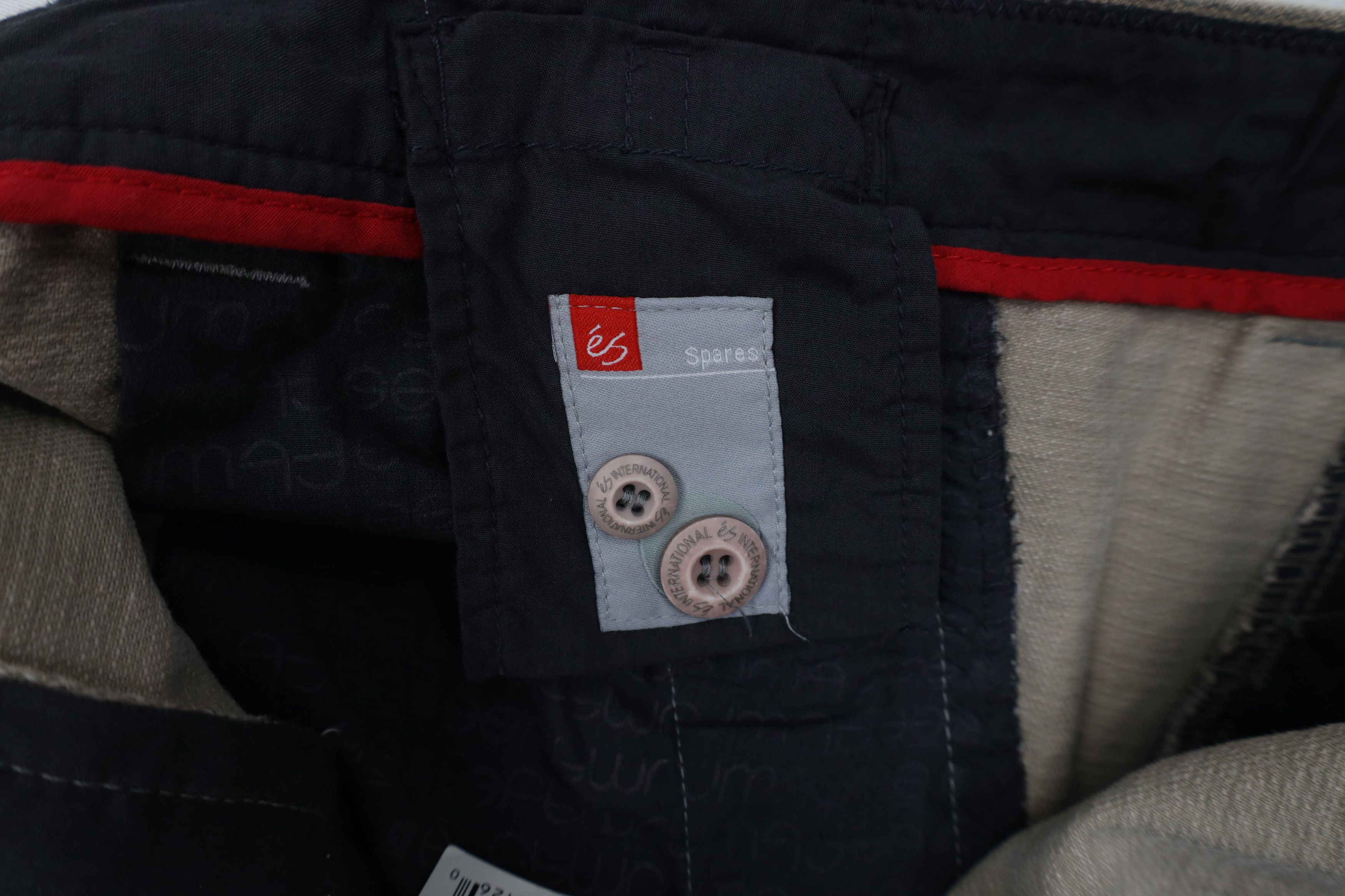 Vintage Deadstock Vintage 90s Y2K ES Skateboards Shorts Size US 34 / EU 50 - 12 Thumbnail