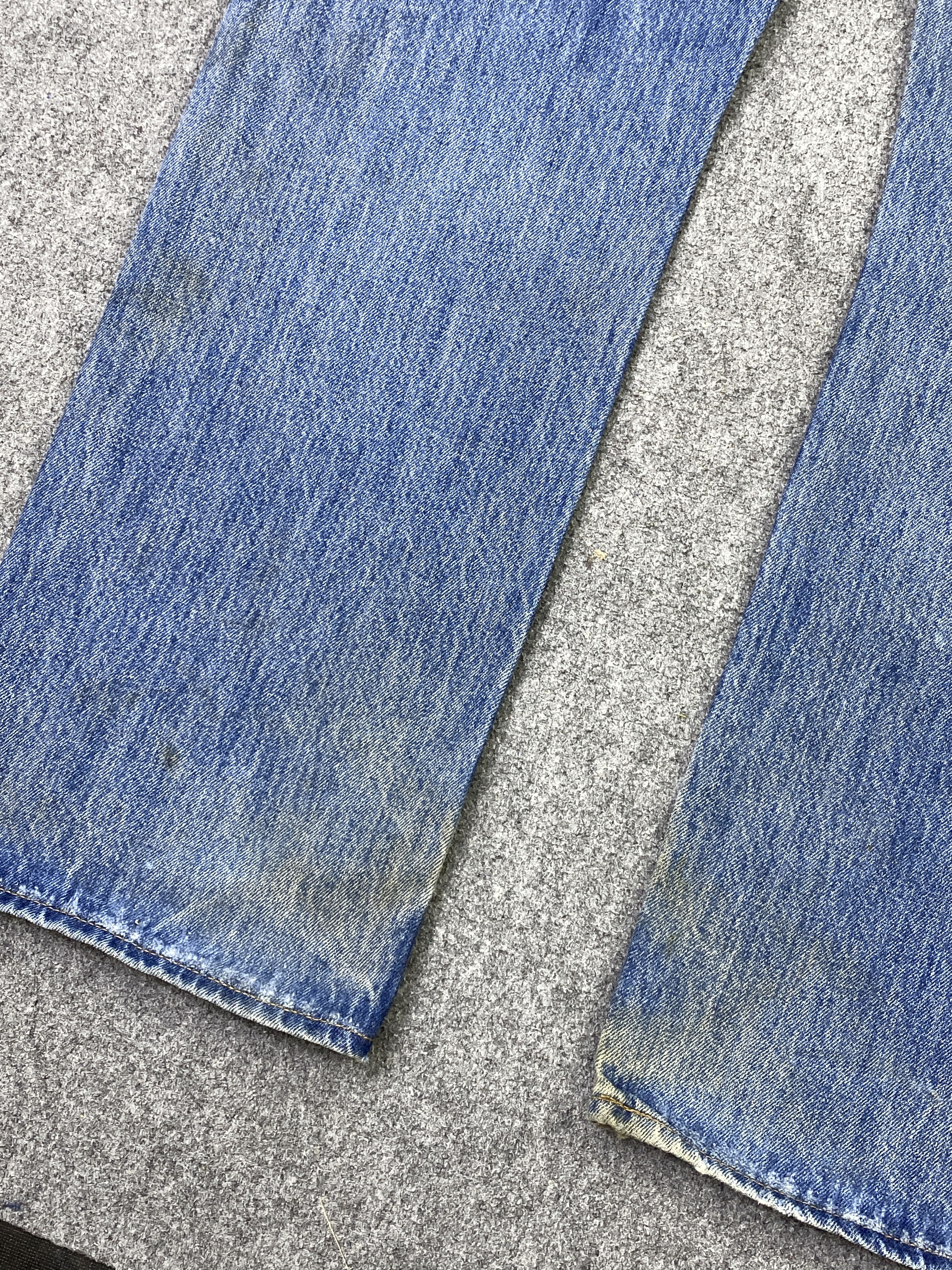 Levi's Vintage Levis 501 Button Fly Faded Blue Jeans DP2854 Size US 37 - 13 Thumbnail
