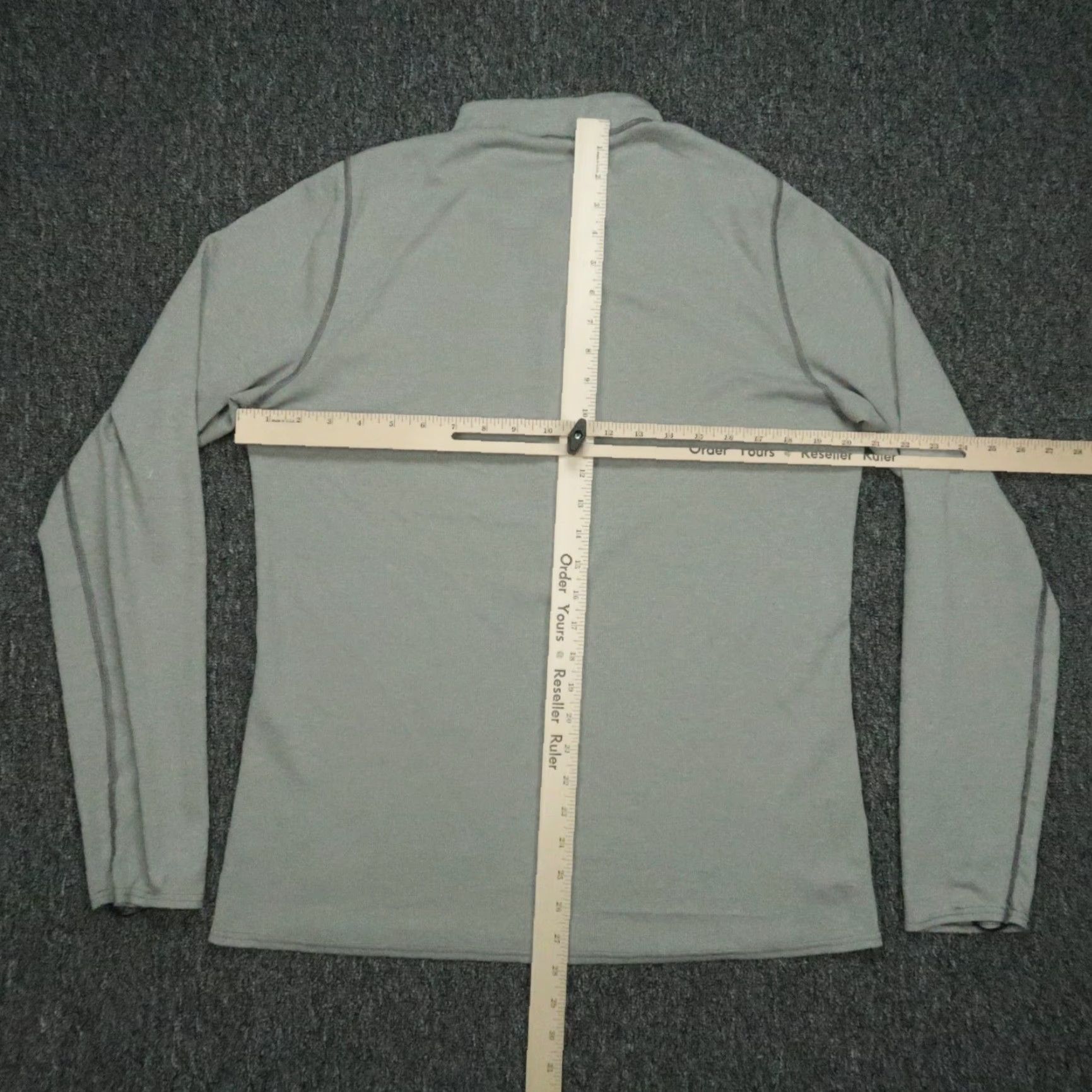 Patagonia VINTAGE Patagonia Pullover Men Large Gray Capilene 2 Baselayer Lightweight Zip Size US L / EU 52-54 / 3 - 5 Thumbnail