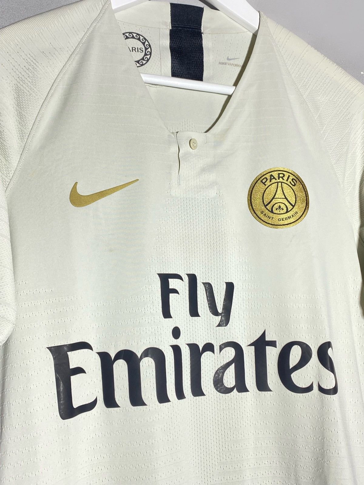 Nike Nike Vaporknit PSG Paris Saint Germain 2018/19 Away Jersey Size US S / EU 44-46 / 1 - 3 Thumbnail