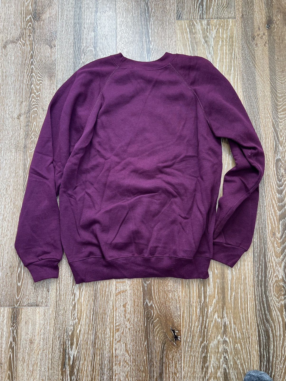 Disney × Vintage Vintage Walt Disney Studios Raglan Sweater Size US M / EU 48-50 / 2 - 2 Thumbnail