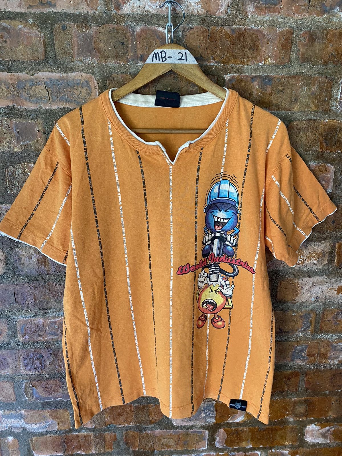 World Industries 🔥1990s World Industries Anime grind tee Size US L / EU 52-54 / 3 - 2 Thumbnail