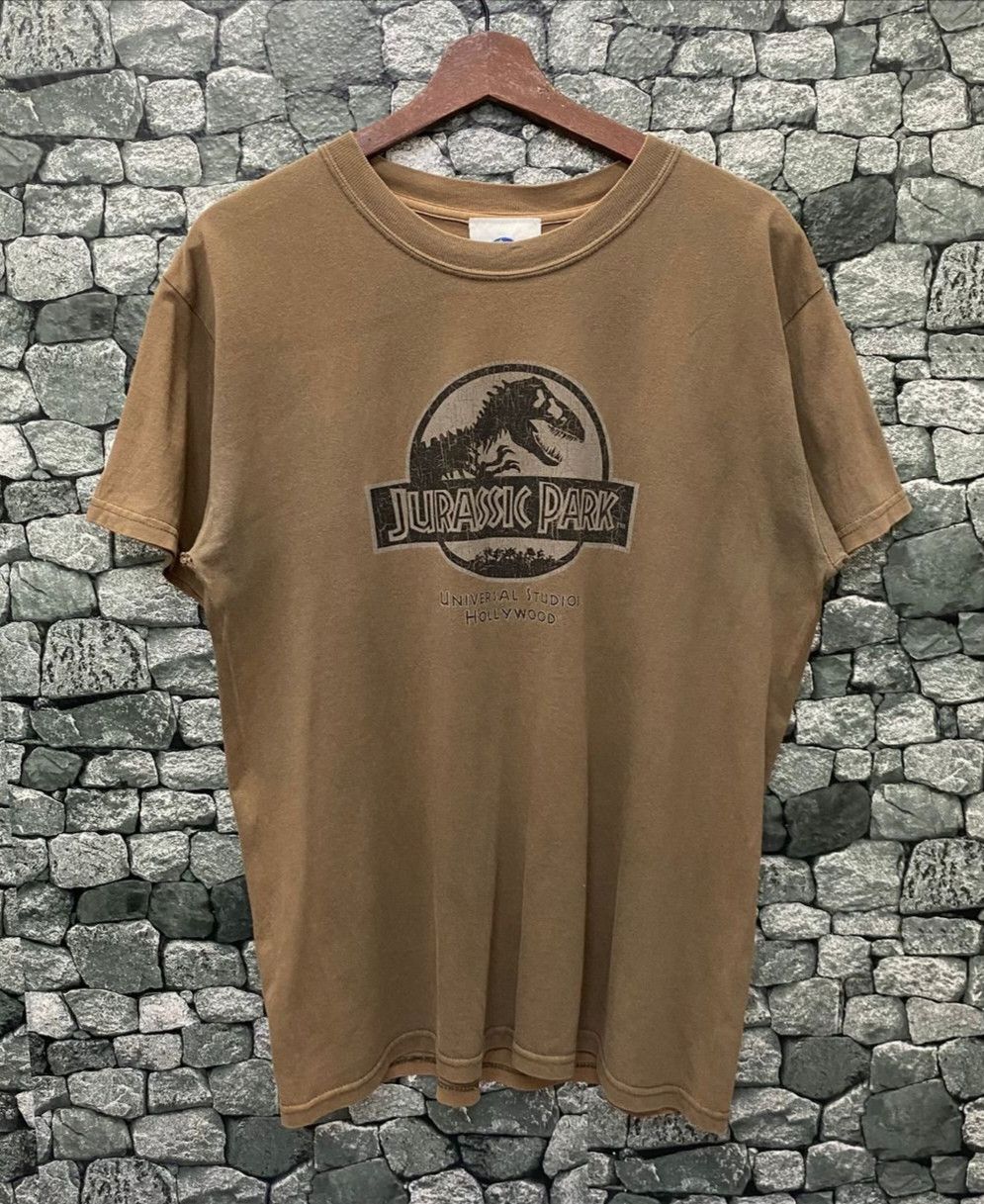 Vintage Vintage Jurassic Park Universal Studio Hollywood Tshirt Size US M / EU 48-50 / 2 - 1 Thumbnail