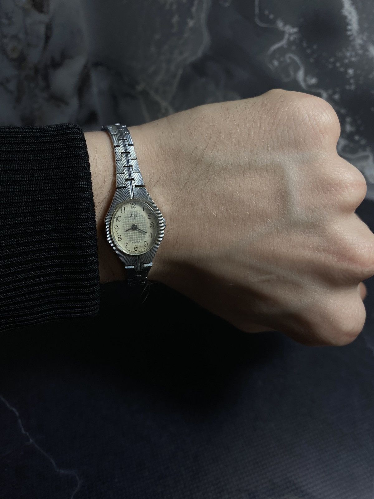 Jewelry Rare Vintage Soviet “Luch” Watch with New Strap Size ONE SIZE - 5 Thumbnail