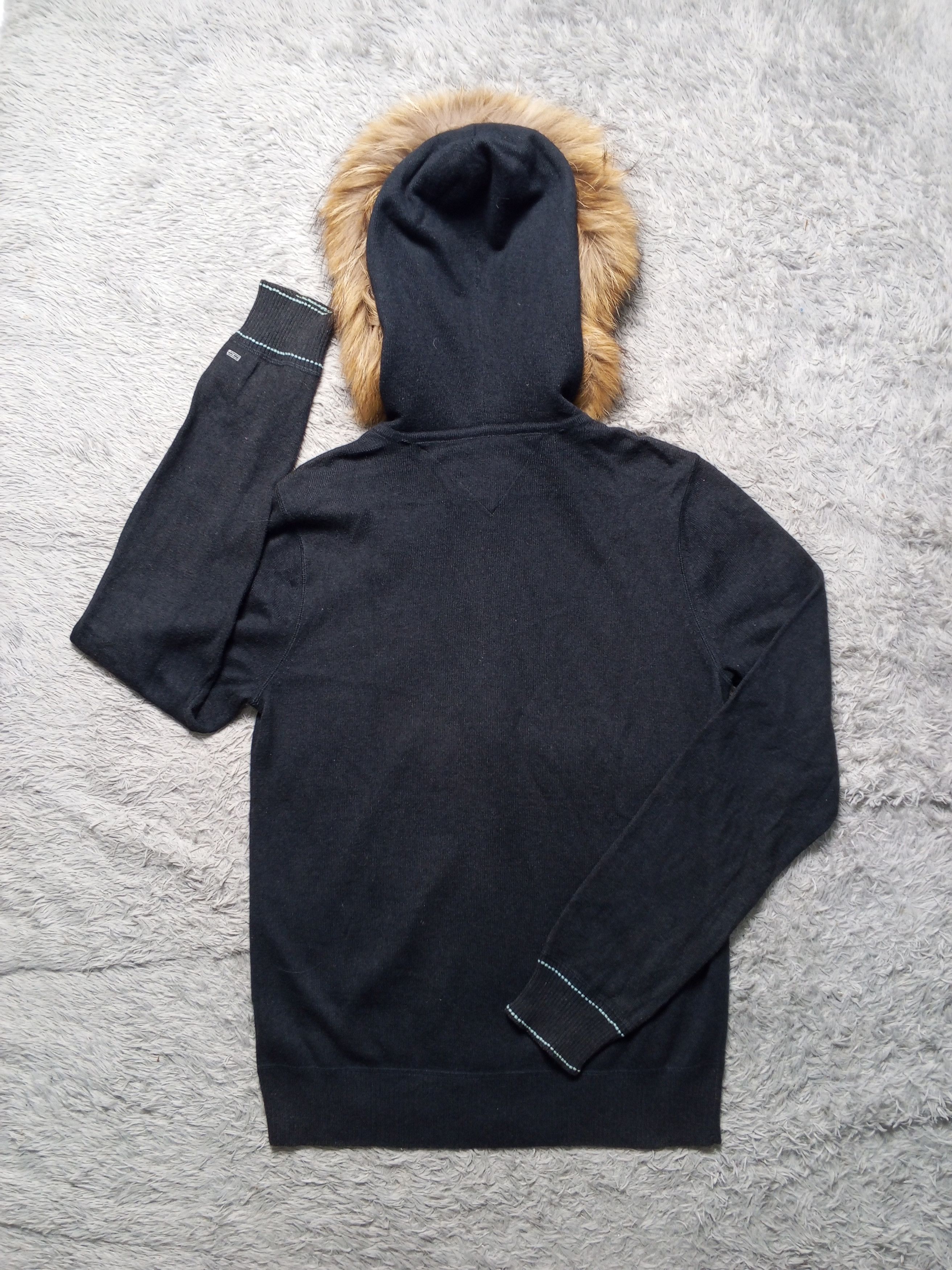 Tommy Hilfiger Tommy Hilfiger Denim Faux Fur Hoodie Classic Vintage Size US S / EU 44-46 / 1 - 2 Thumbnail