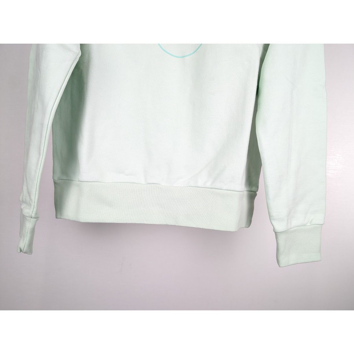 Balmain o1rshd1 Crewneck With B Logo in Light Mint Green Size US M / EU 48-50 / 2 - 6 Thumbnail