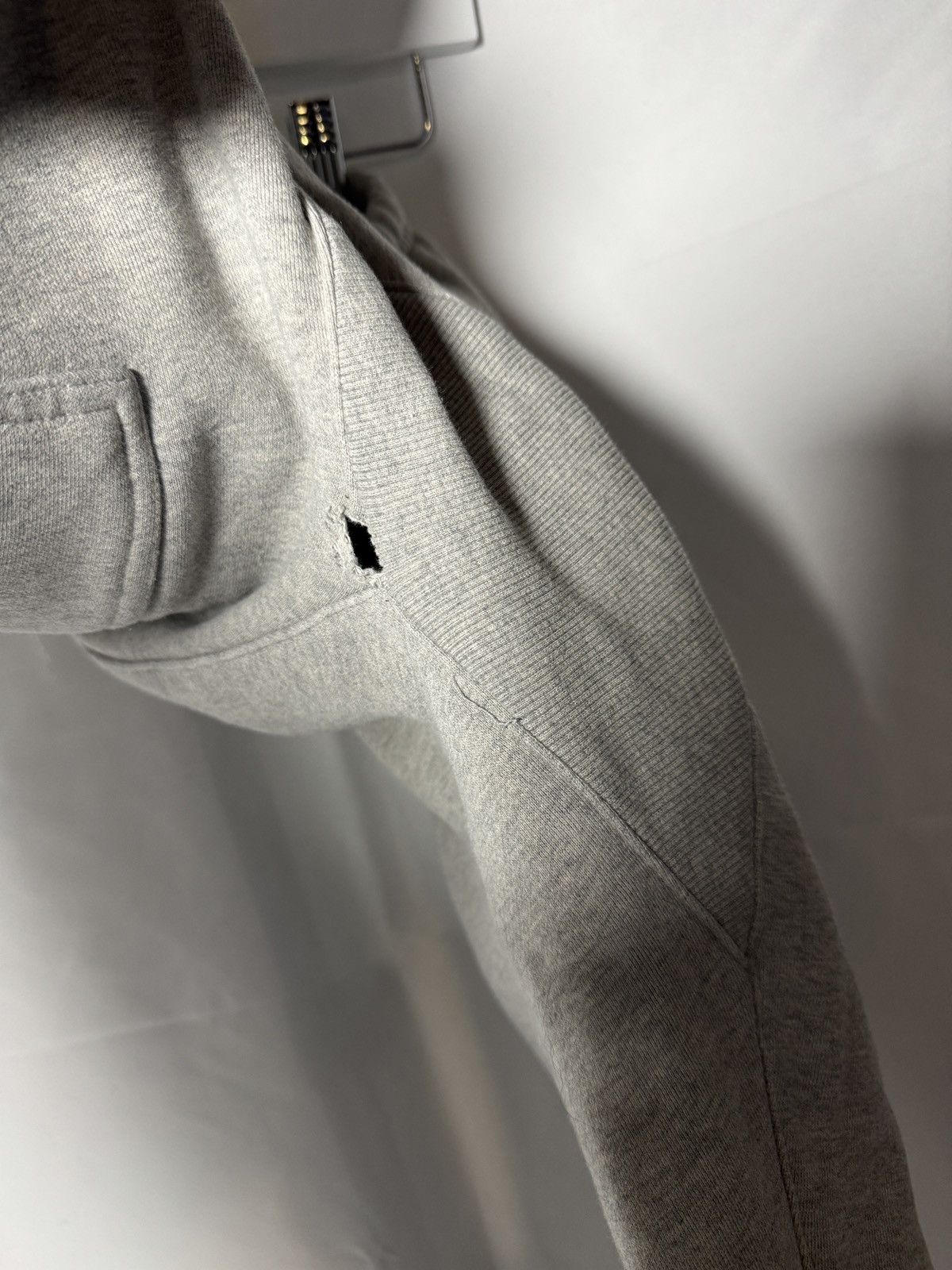 Pleasures Pleasures Burnout Sweatpants Size US 31 - 5 Thumbnail