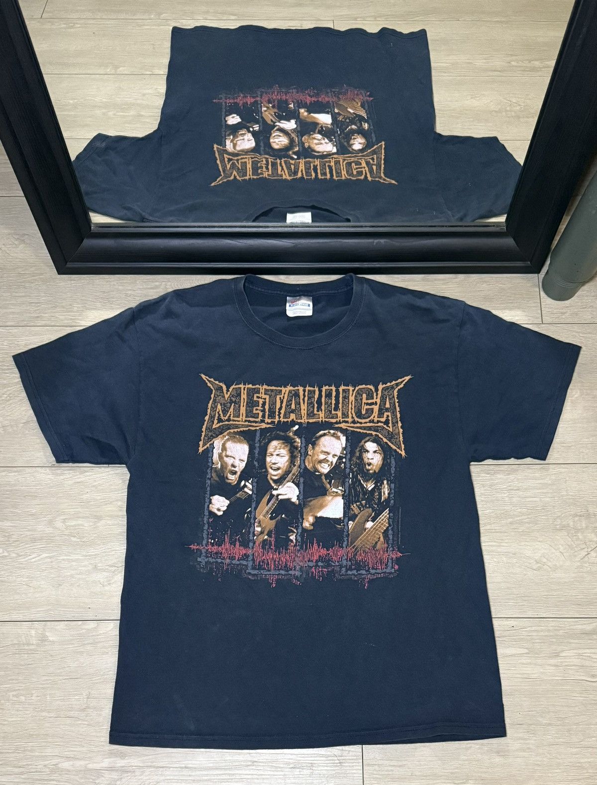 Giant Vintage 2000s Metallica Portrait Volume Concert Tour Shirt Size US L / EU 52-54 / 3 - 1 Thumbnail