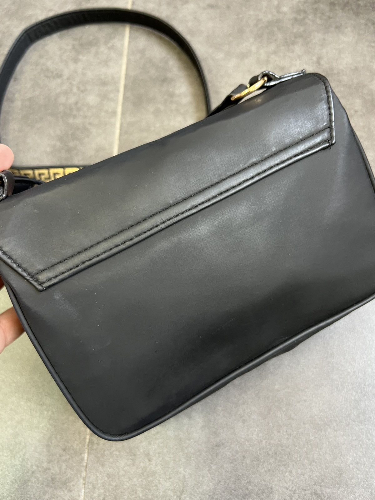Versace × Vintage Versace Parfums Shoulder Bag Medusa Size ONE SIZE - 5 Thumbnail