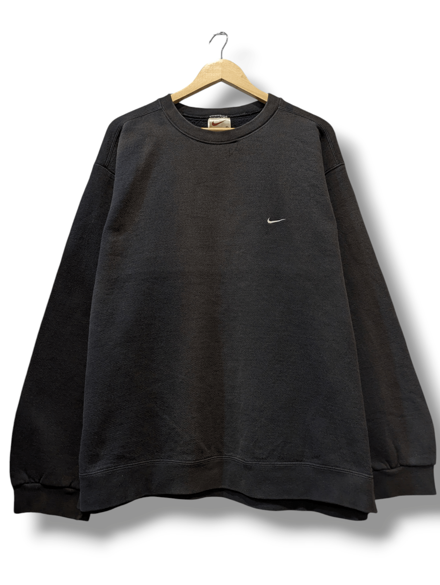 Nike × Vintage Vintage Nike Crewneck distressed faded black Travis Scott Size US XL / EU 56 / 4 - 1 Thumbnail