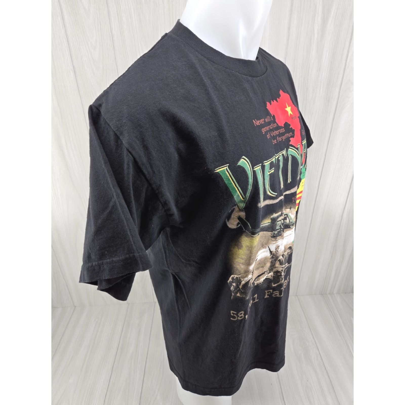 Vintage VINTAGE Vietnam War Veteran T-Shirt Men's Large USA Black T-Shirt Army Military USA Graphic Print Short Sleeve Crew Neck Murina Gildan Heavy Cotton Size US L / EU 52-54 / 3 - 7 Thumbnail