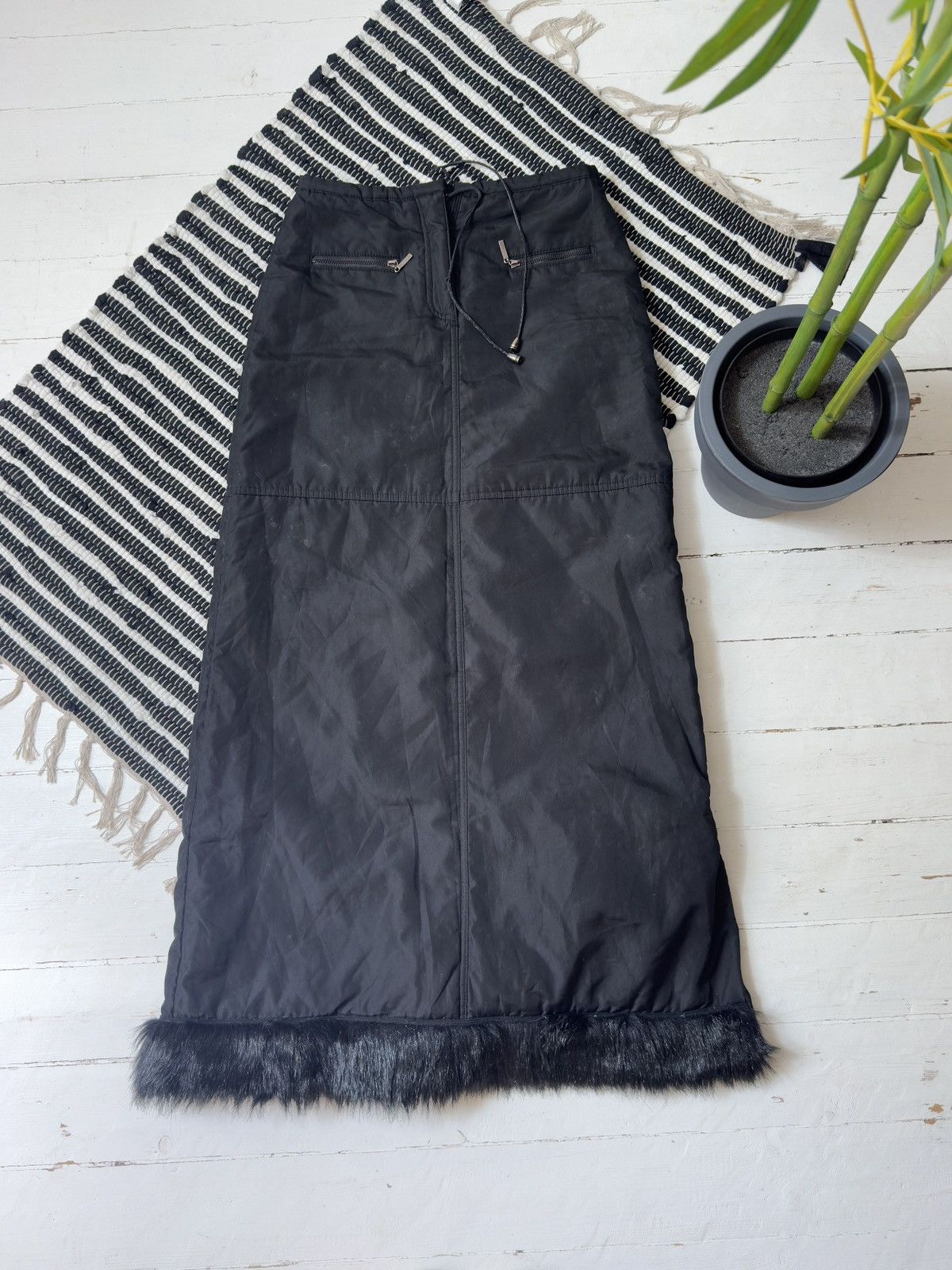 Other VINTAGE PUFFER 2000s MAXI SKIRT Size 28" / US 6 / IT 42 - 5 Thumbnail