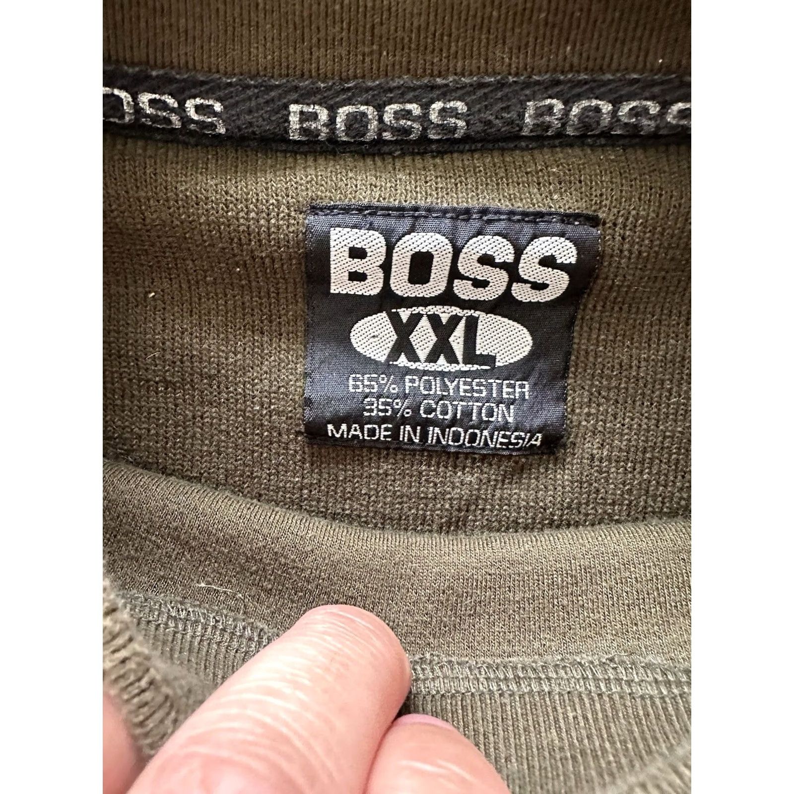 Hugo Boss VINTAGE Hugo Boss America Embroidered Crewneck Sweatshirt XL Olive Unisex Adults 90s Oversized Pullover Cotton Blend Size US XL / EU 56 / 4 - 3 Thumbnail