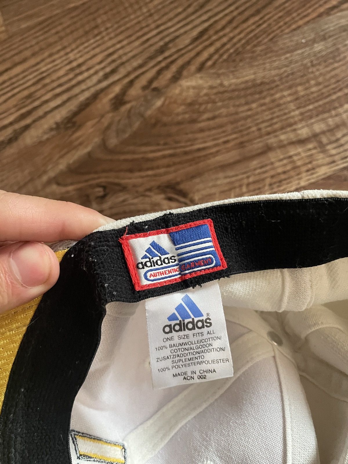 Adidas × Vintage Vintage adidas embroidered logo cap dad hat streetwear rare Size ONE SIZE - 5 Thumbnail