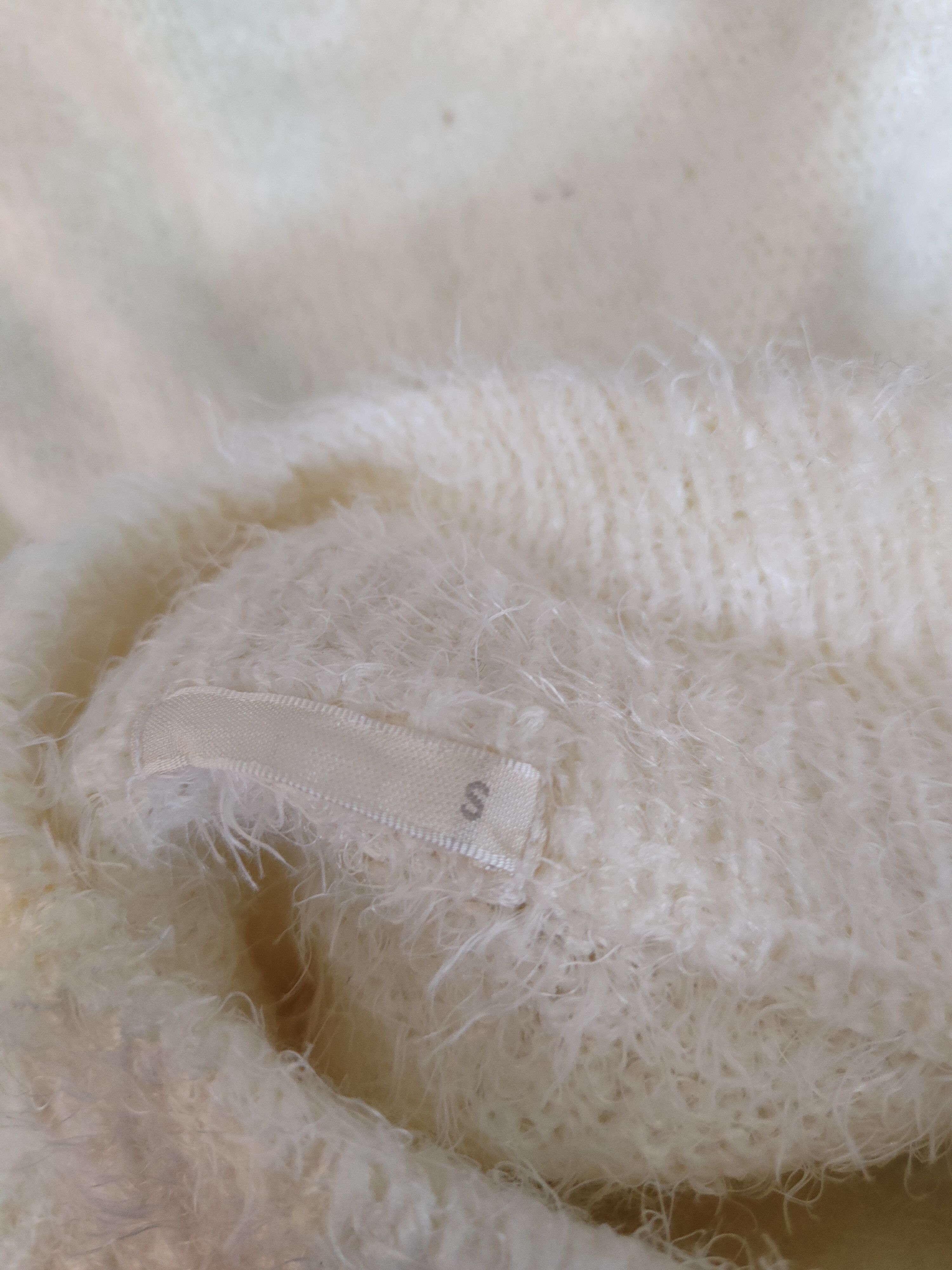 GU × Vintage Avant garde fashion GU Ivory Fur Mohair Knitwear Size S / US 4 / IT 40 - 12 Thumbnail