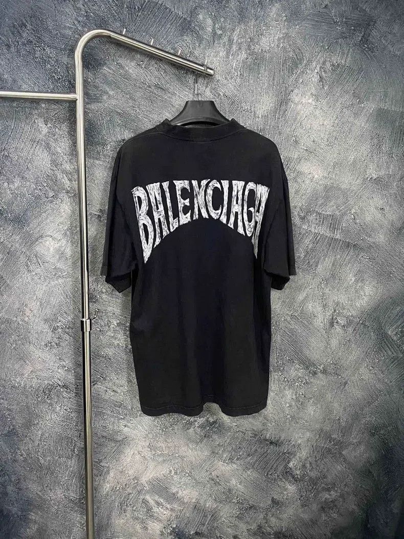 Balenciaga Balenciaga Black Solid Sunset Tower Print Round Neck Short Size US S / EU 44-46 / 1 - 1 Thumbnail