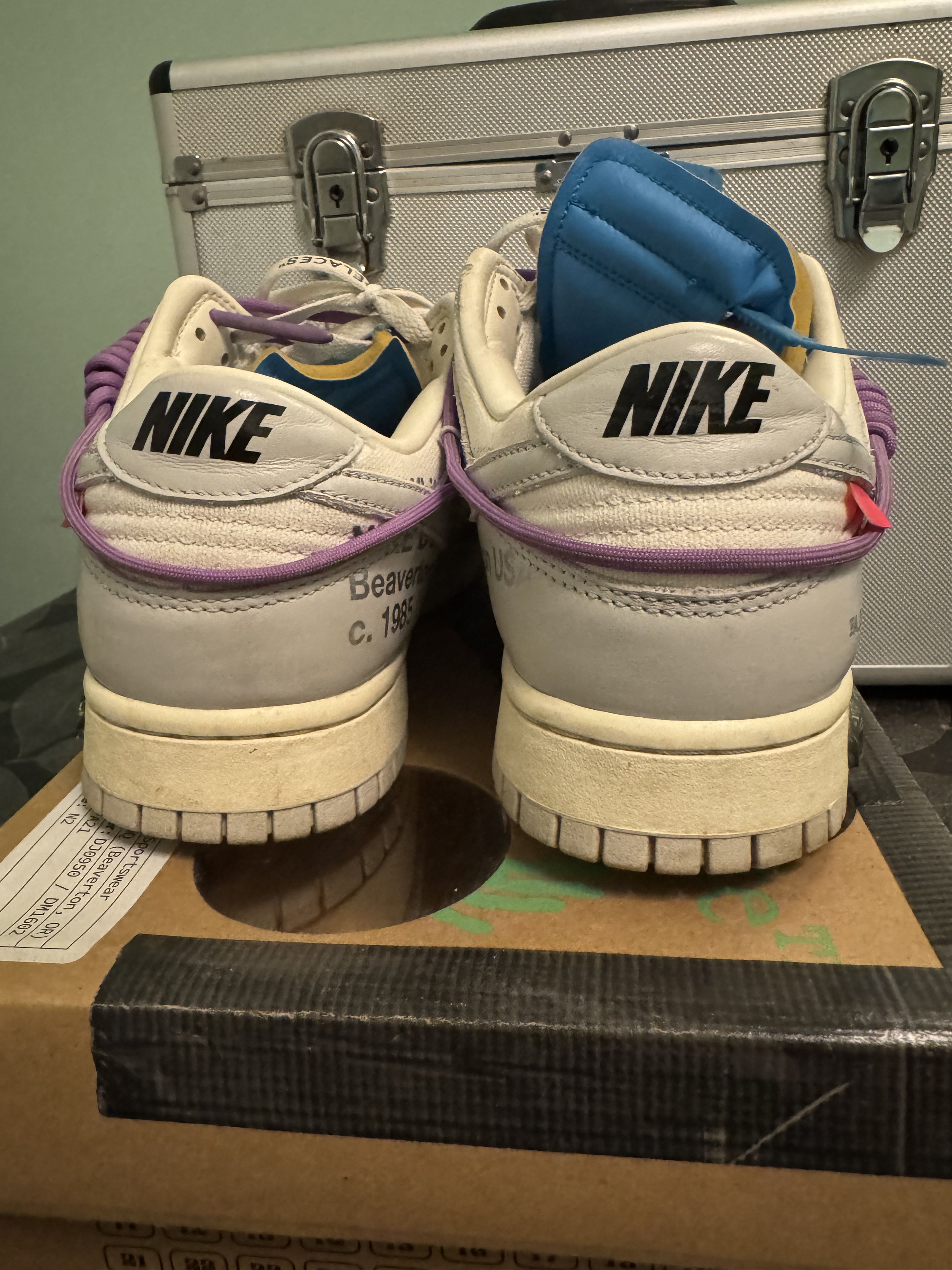 Nike Off-White x Nike Dunk Low ‘Lot 47 of 50’ Size US 9 / EU 42 - 2 Thumbnail