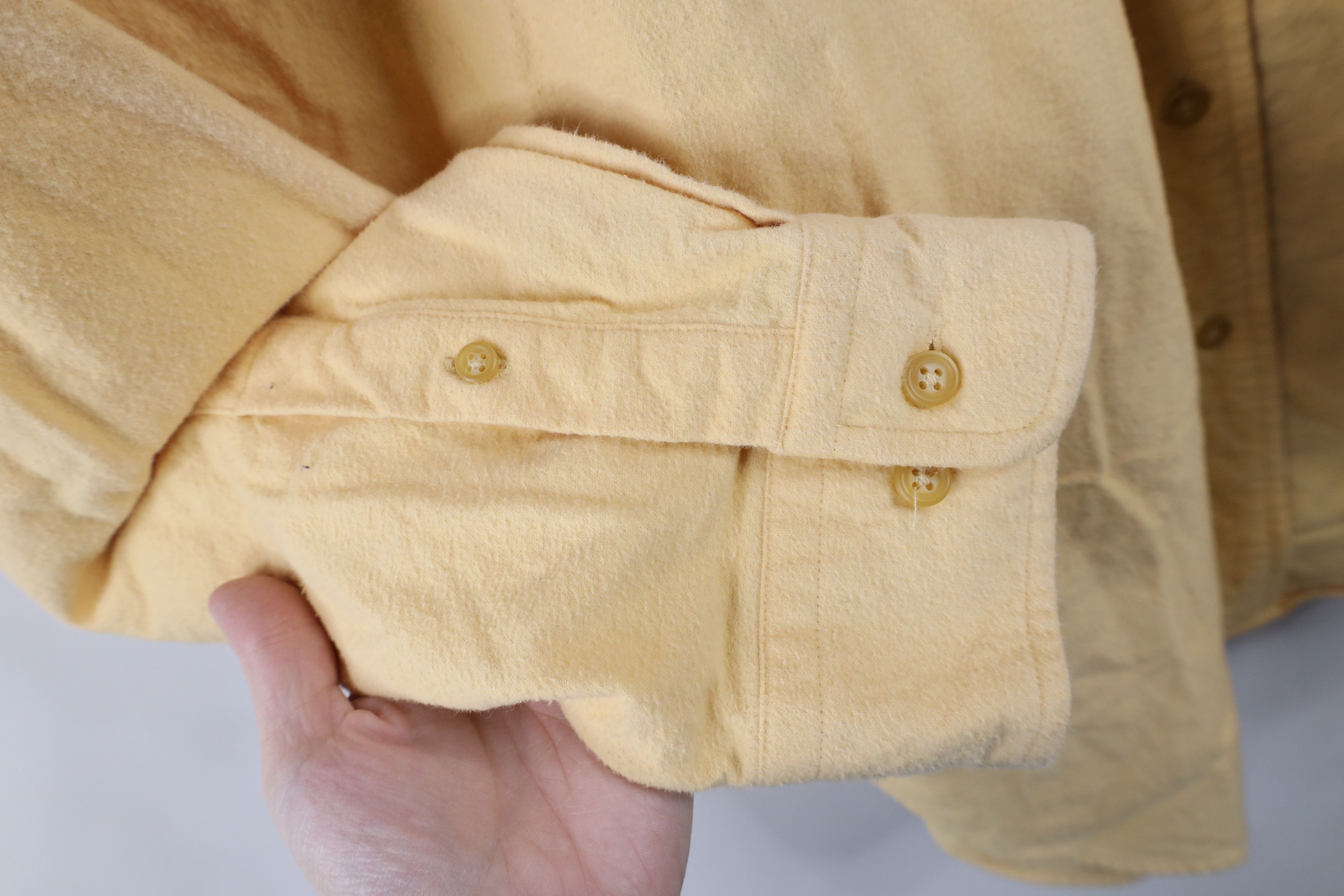 Lands' End × Vintage Vintage Lands End Cloth Collared Button Down Shirt Yellow Size US XL / EU 56 / 4 - 5 Thumbnail