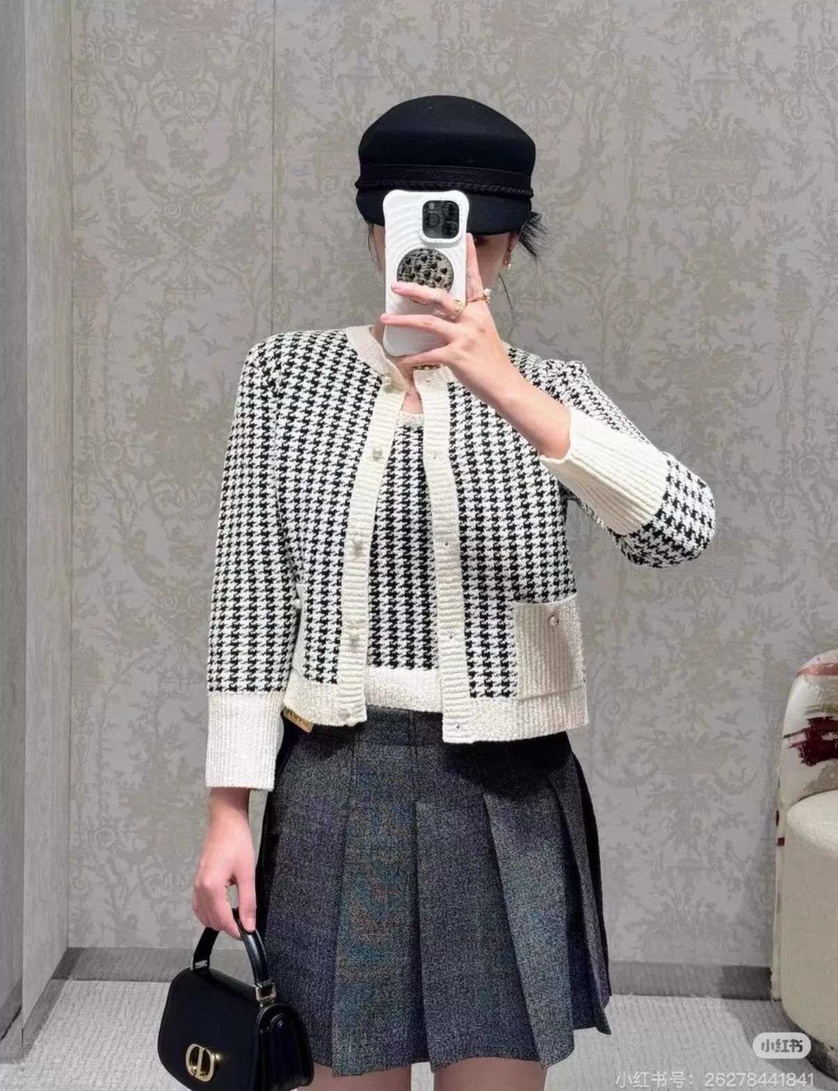 Dior Dior Pearl Button Cardigan New F38 Size S / US 4 / IT 40 - 6 Thumbnail