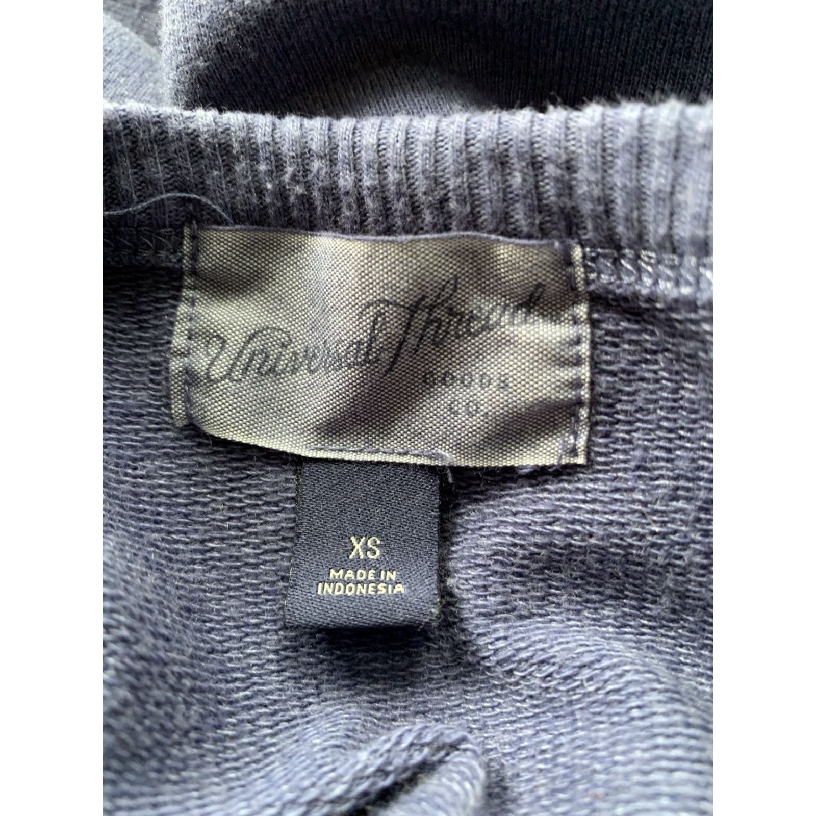 Vintage VINTAGE Universal Thread Sweatshirt Long Sleeve Sweatshirt Women XS Slate Blue White Bleach Stripe 60% Cotton 40% Polyester Womens XS Bleach Stripe Size XS / US 0-2 / IT 36-38 - 8 Thumbnail