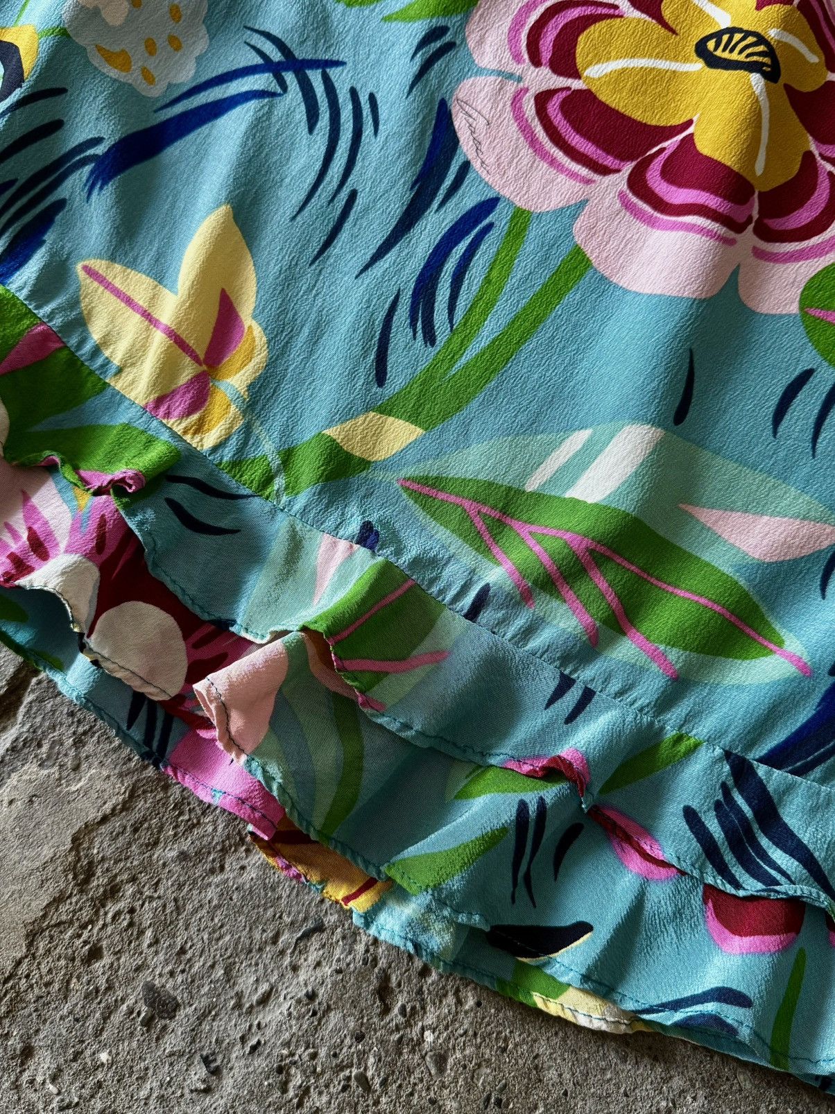 Gucci Gucci - Tom Ford - SS1999 - Tropical Flower Skirt Size 27" / US 4 / IT 40 - 12 Thumbnail