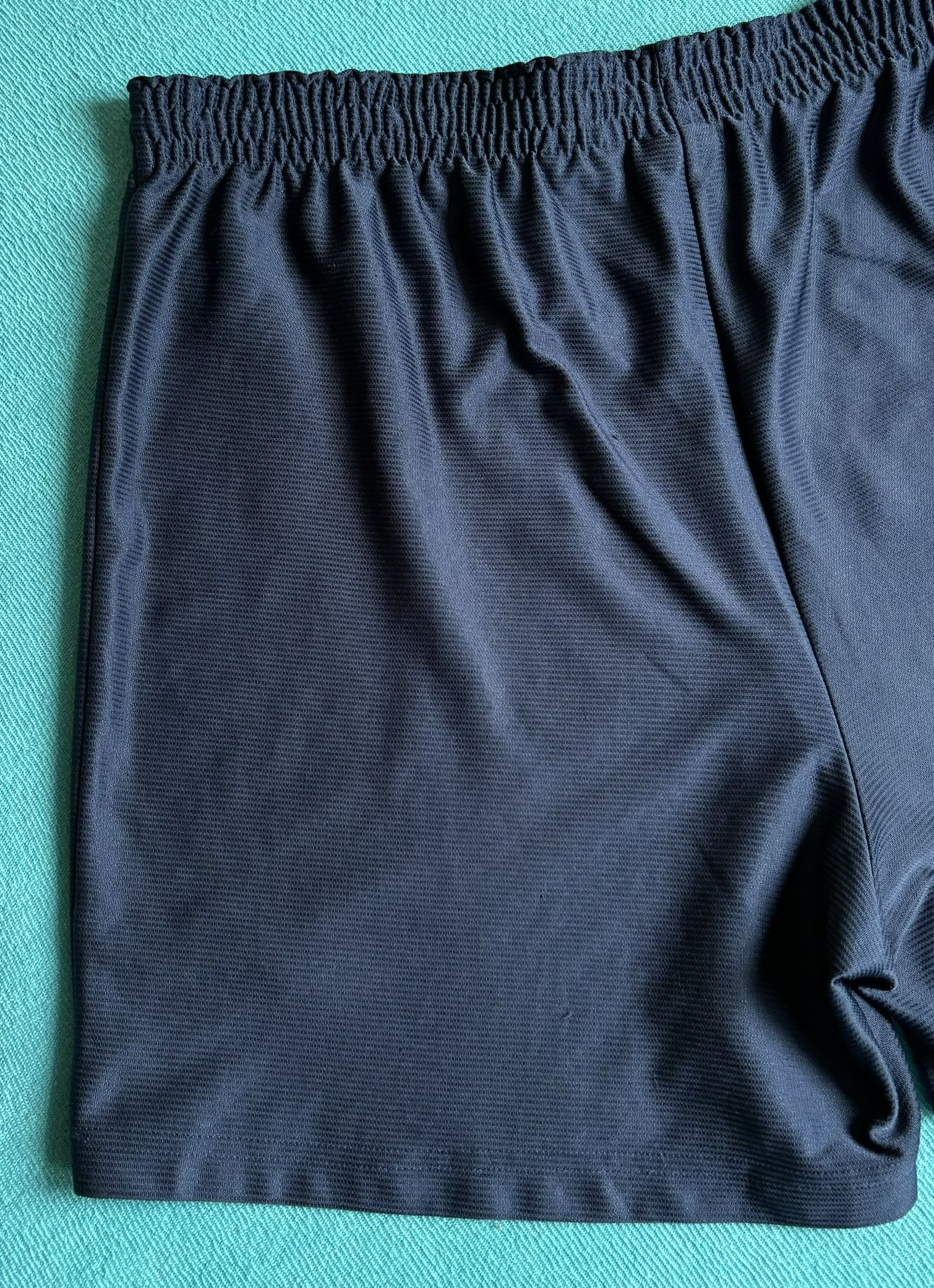Nike × Vintage Nike vintage sports shorts 96/99 black tag sizes. L Size US 35 - 8 Thumbnail
