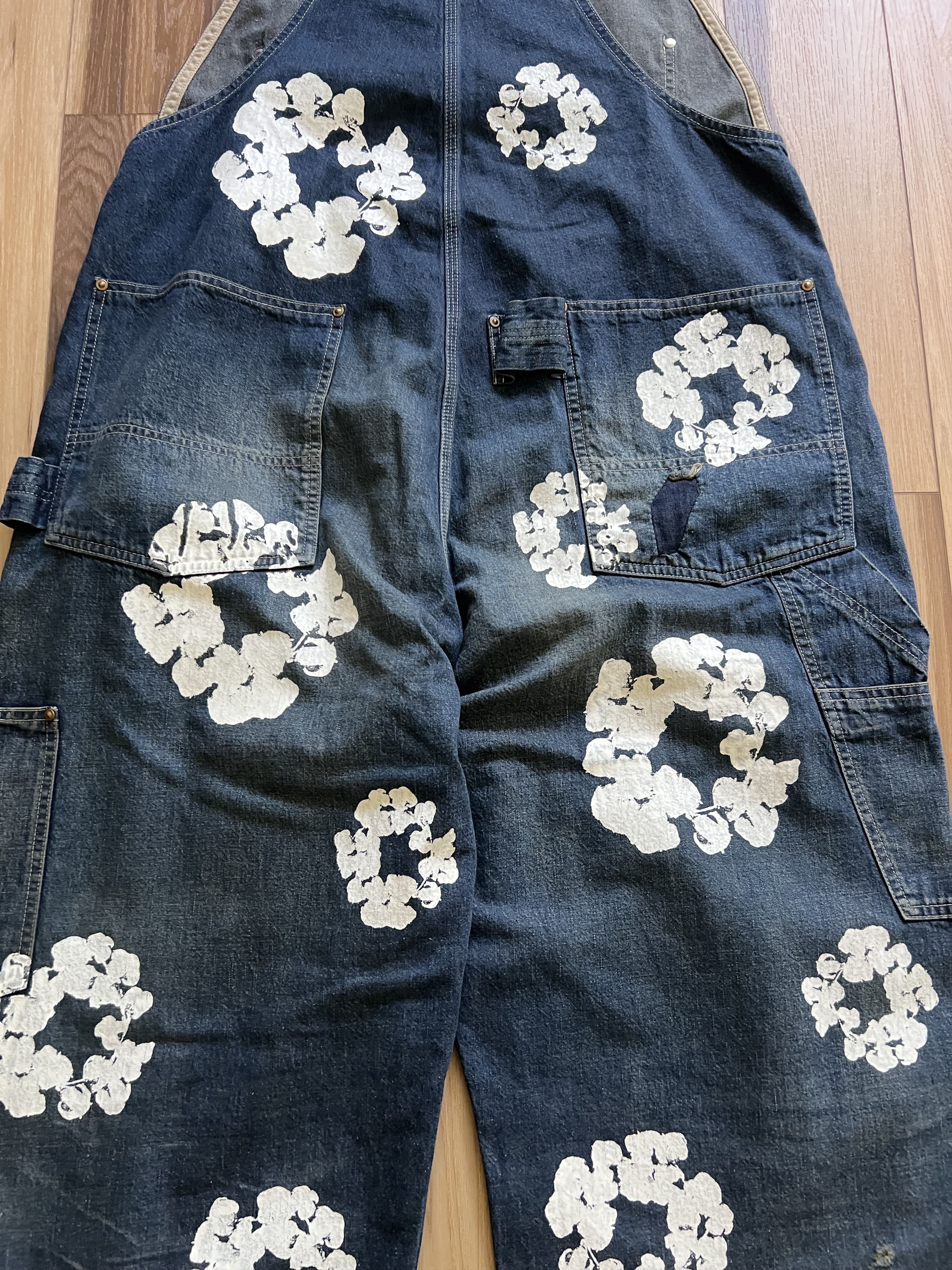DENIM TEARS × Saint Michael Denim Tears Saint Michael Cotton Wreath Denim Overalls Size US 34 / EU 50 - 7 Thumbnail