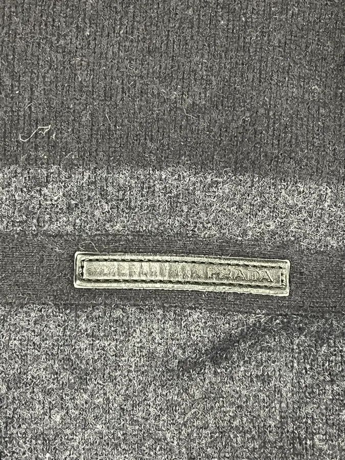 Prada AW2006 Prada Grey & Black Wool Sweater Size US M / EU 48-50 / 2 - 8 Thumbnail