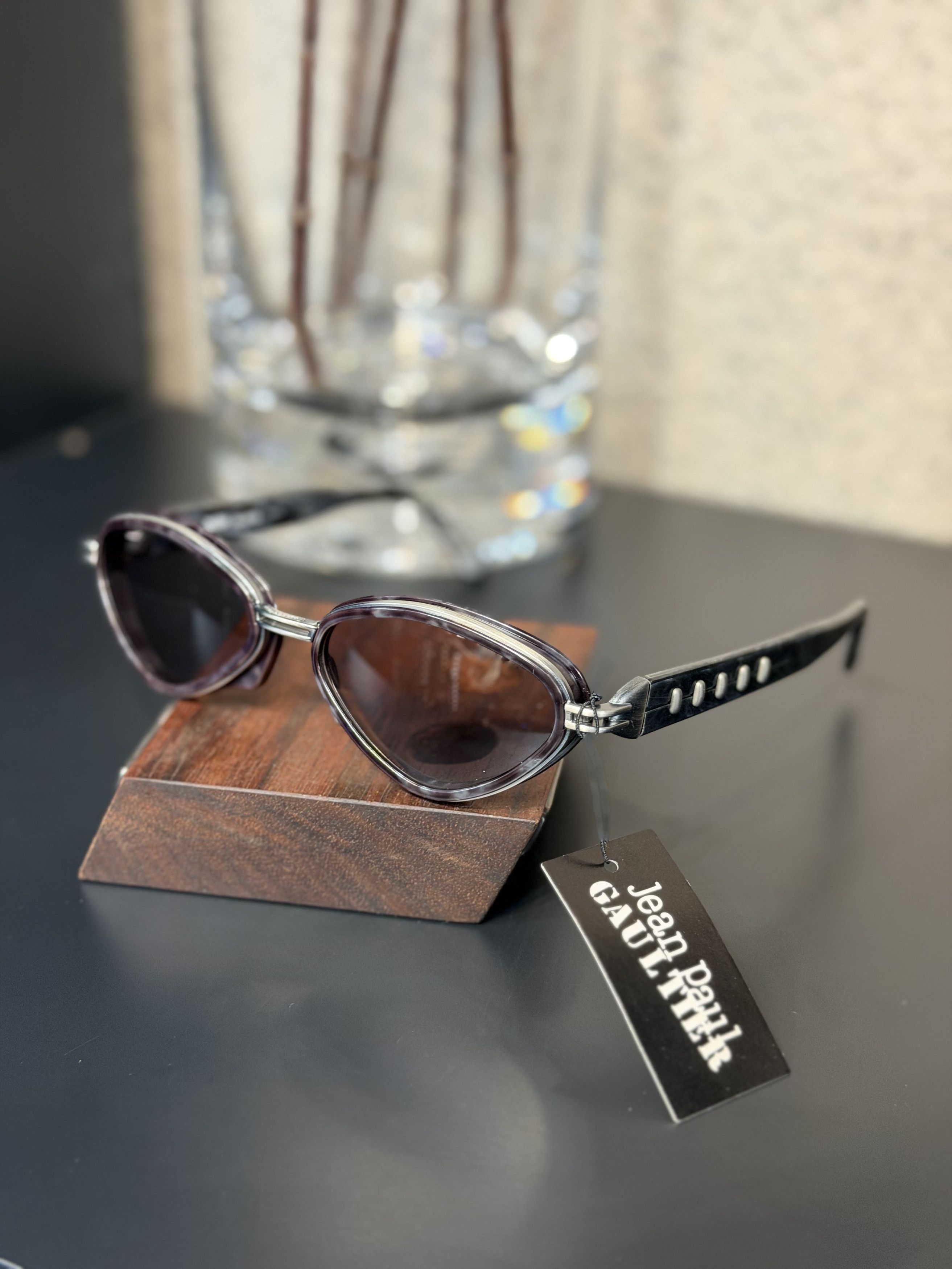 Jean Paul Gaultier Jean Paul Gaultier 56-0015 Oval Sunglasses Size ONE SIZE - 1 Thumbnail
