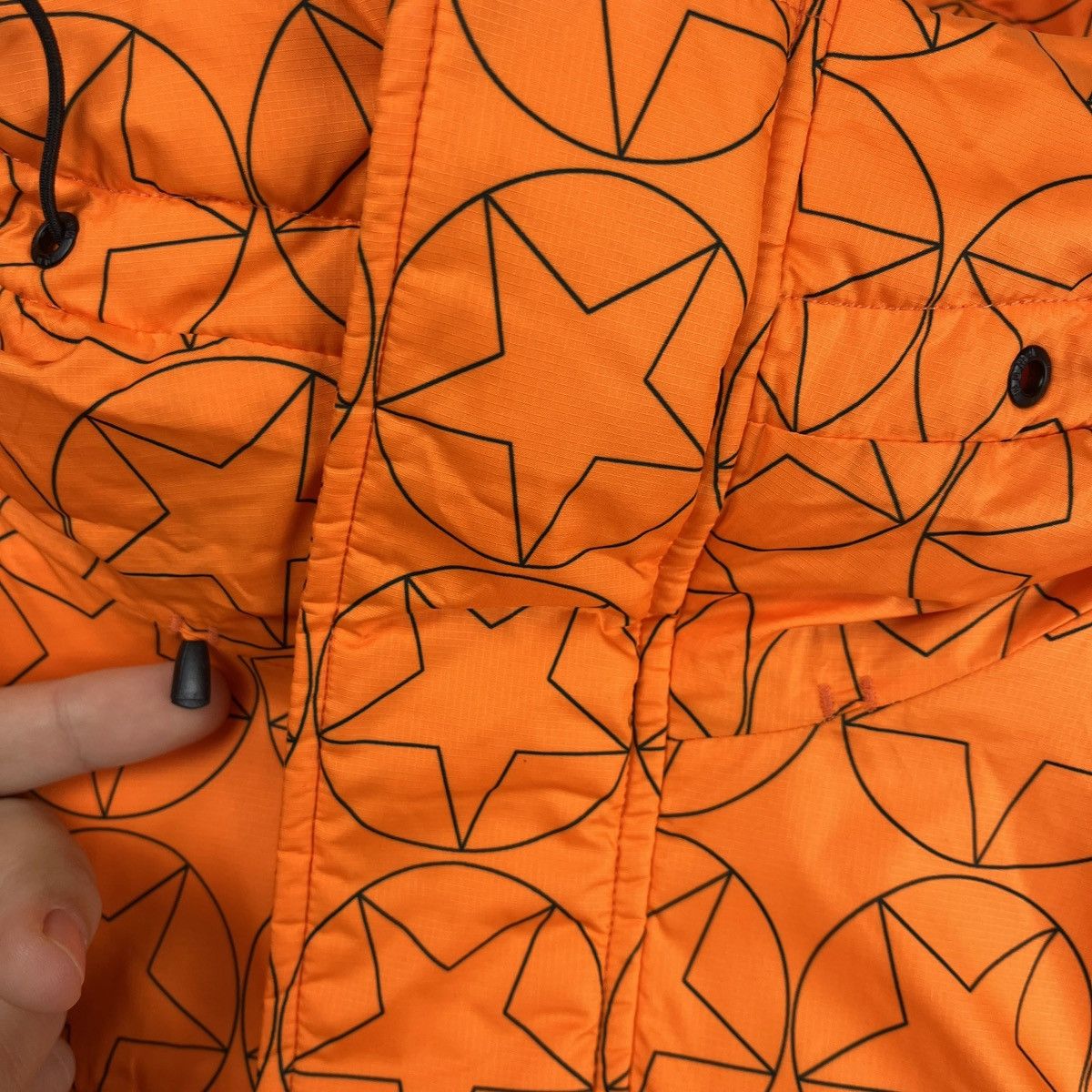 Pleasures Puma x Pleasuers Hood Jacket Primaloft Orange Star Y2K Down Size US L / EU 52-54 / 3 - 7 Thumbnail