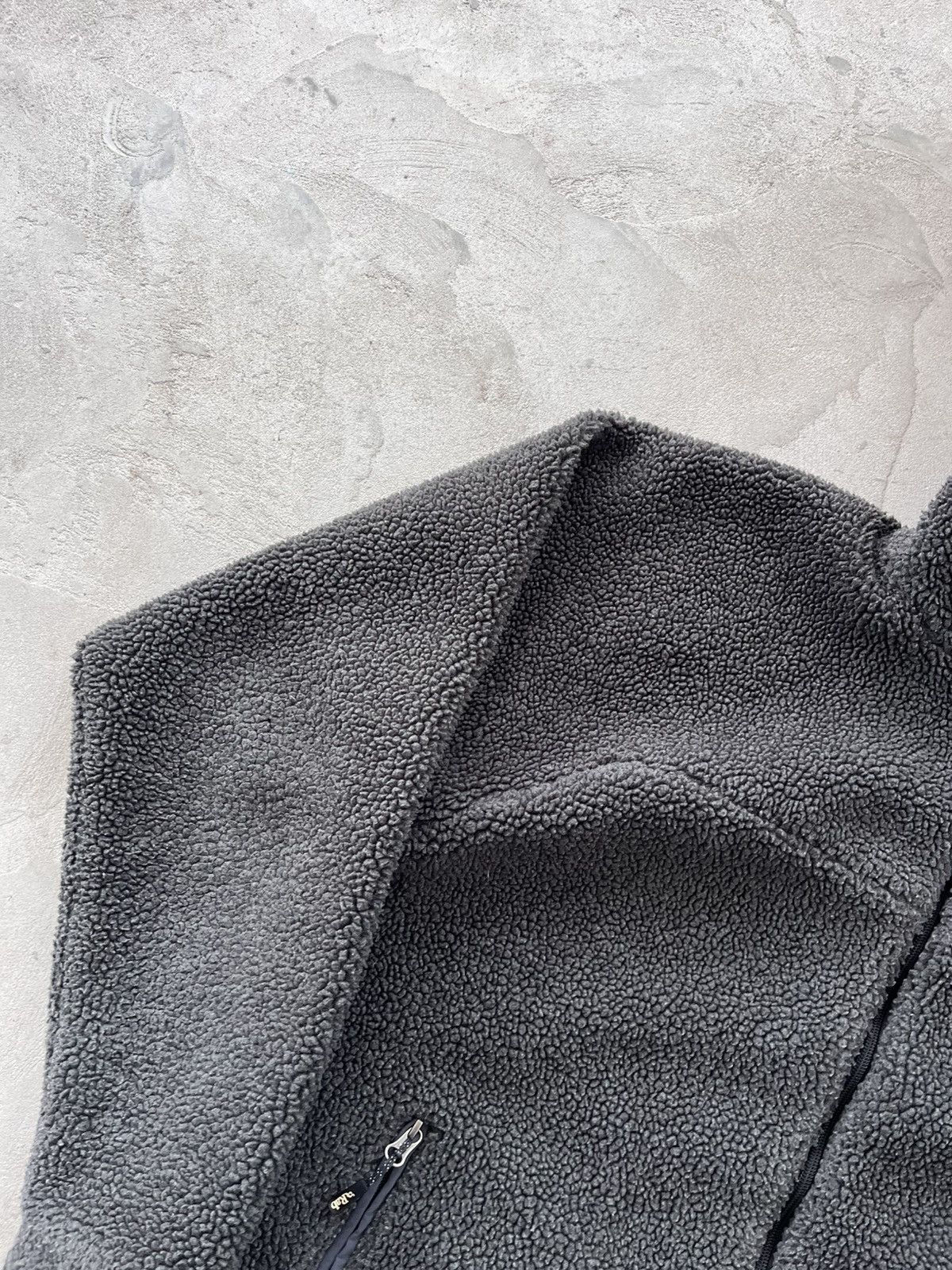 Rab Vintage Outdoor Rab Heavy Teddy Grey Fleece Jacket Y2K Size US XL / EU 56 / 4 - 4 Thumbnail