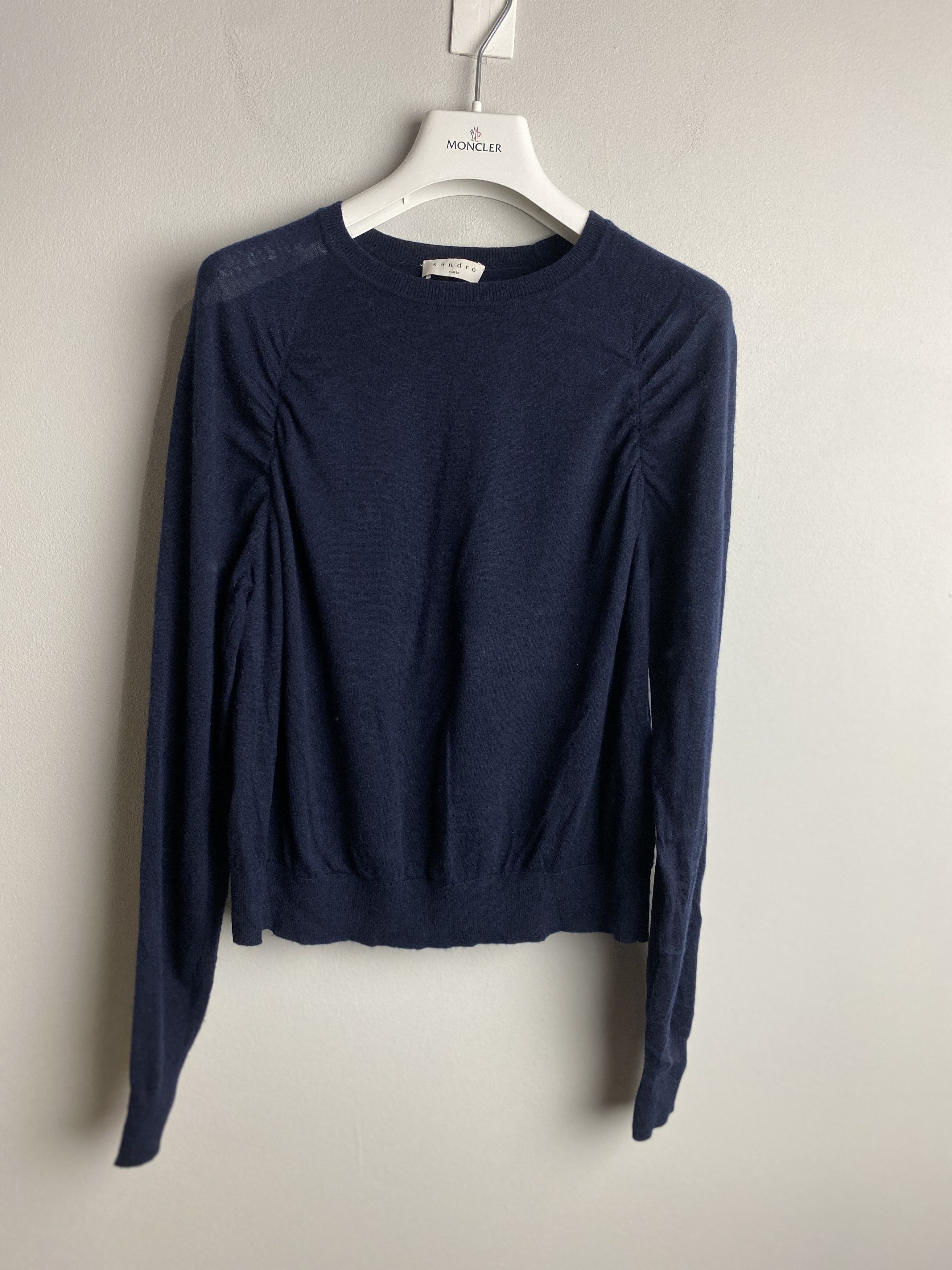 Sandro Sandro lightweight sweater wool knitwear blouse Size S / US 4 / IT 40 - 1 Thumbnail